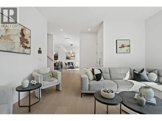 1605 21ST AVENUE, Vancouver 5