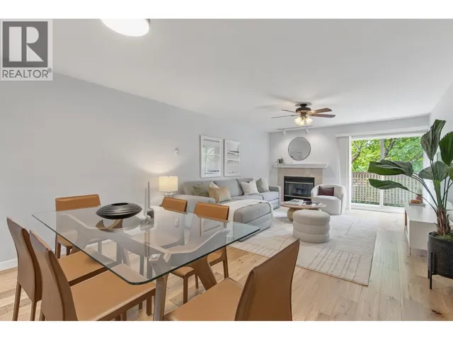 836 ROCHE POINT DRIVE, North Vancouver 2