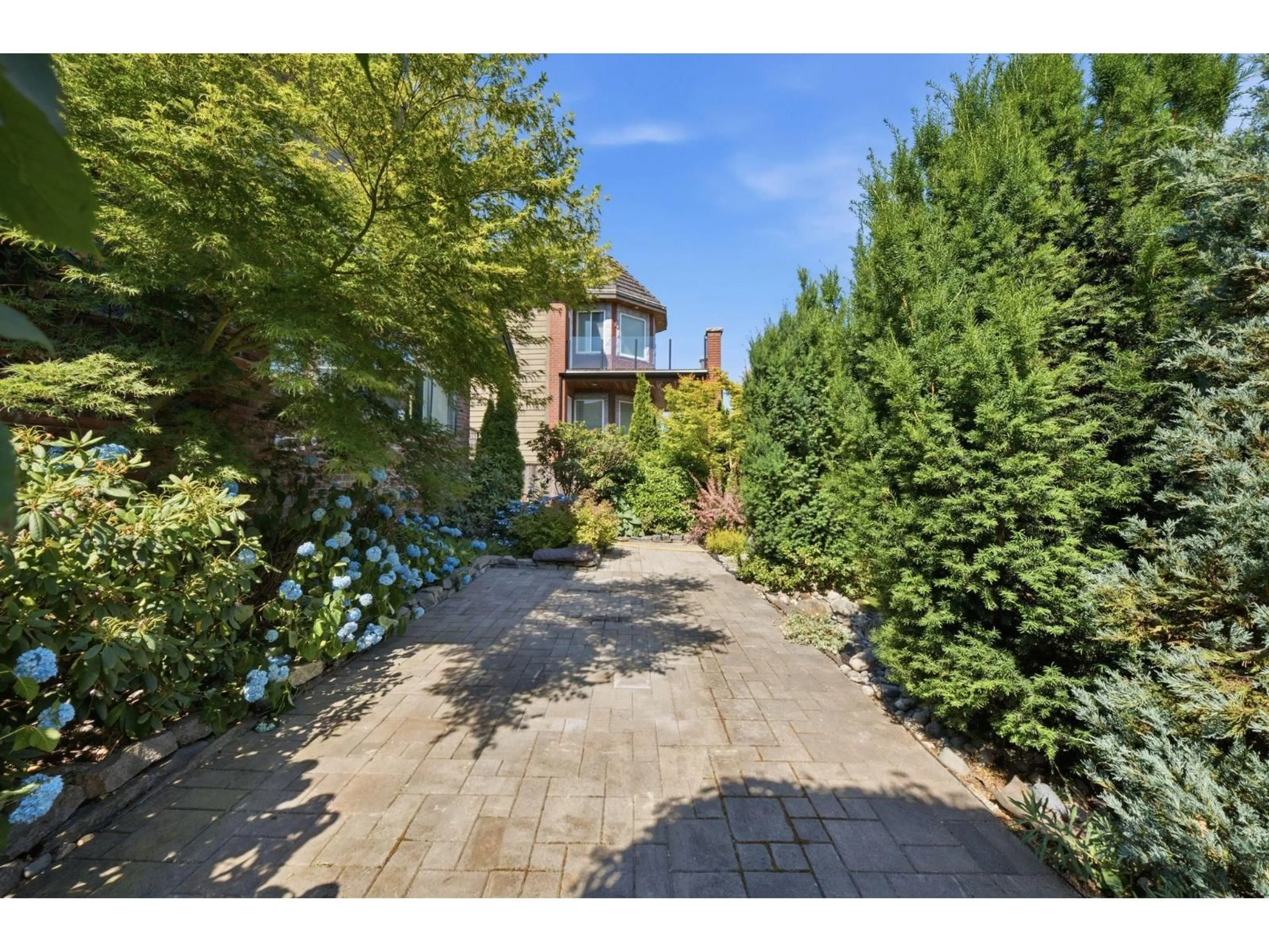 A pic from outside/outdoor area/front of a property/back of a property/a pic from drone, street for 12222 100 AVENUE, Surrey British Columbia V3V2X1
