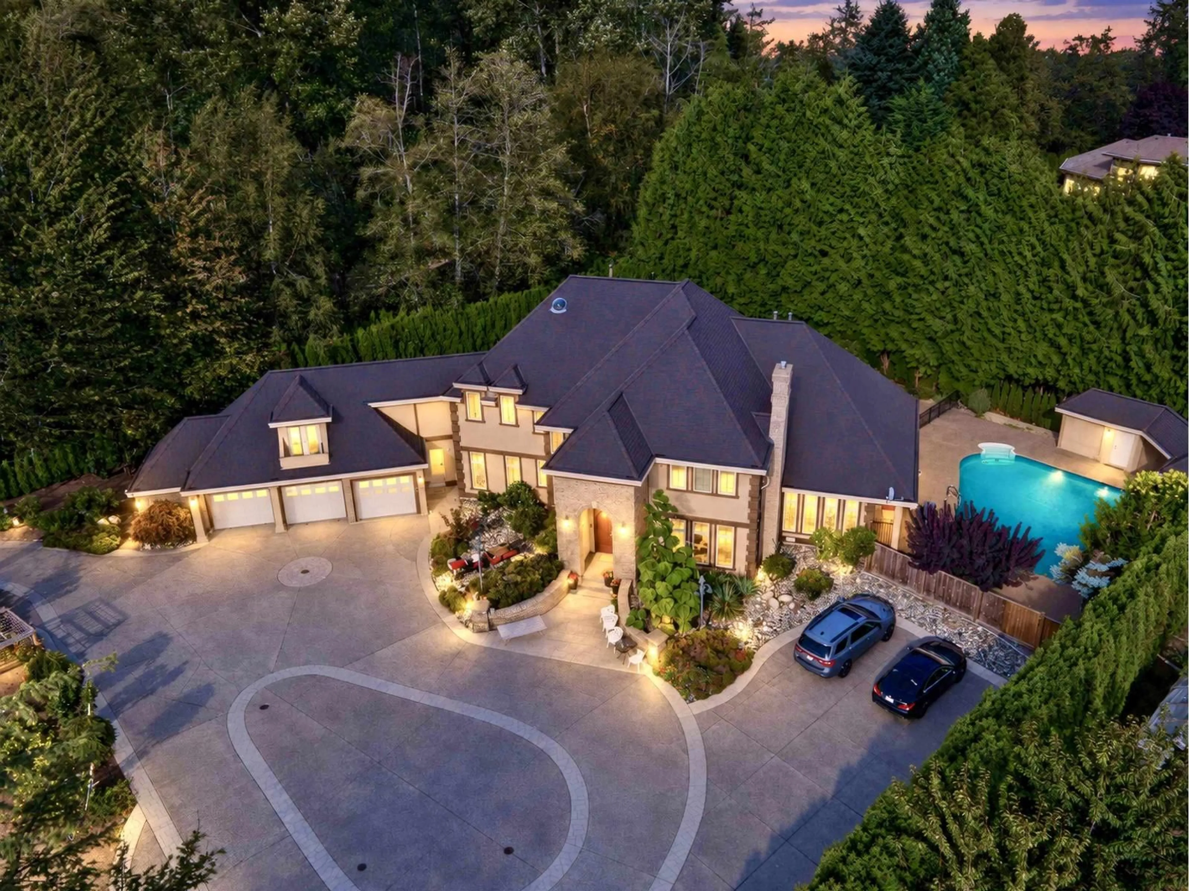 A pic from outside/outdoor area/front of a property/back of a property/a pic from drone, unknown for 1882 168 STREET, Surrey British Columbia V3Z9X3