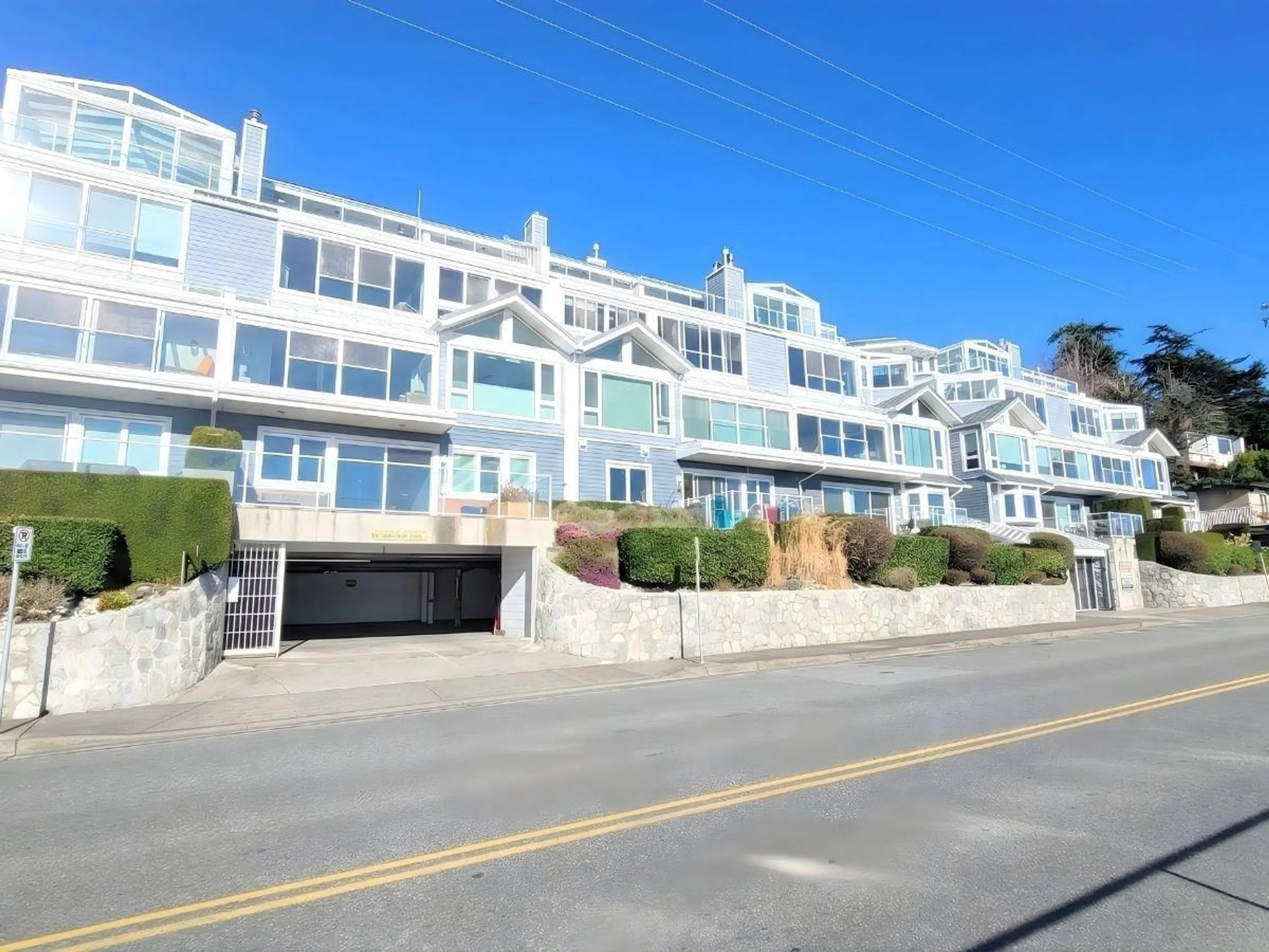 Unknown for 303 - 15165 MARINE DRIVE, White Rock British Columbia V4B1C5