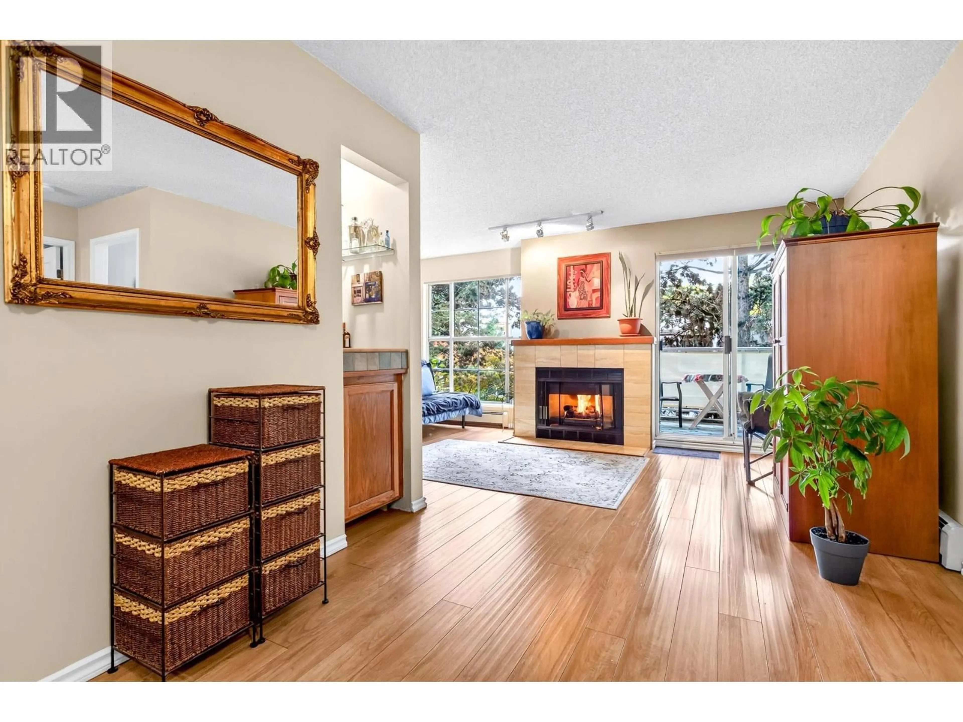 Unknown for 317 - 12 K DE K COURT, New Westminster British Columbia V3M6C5