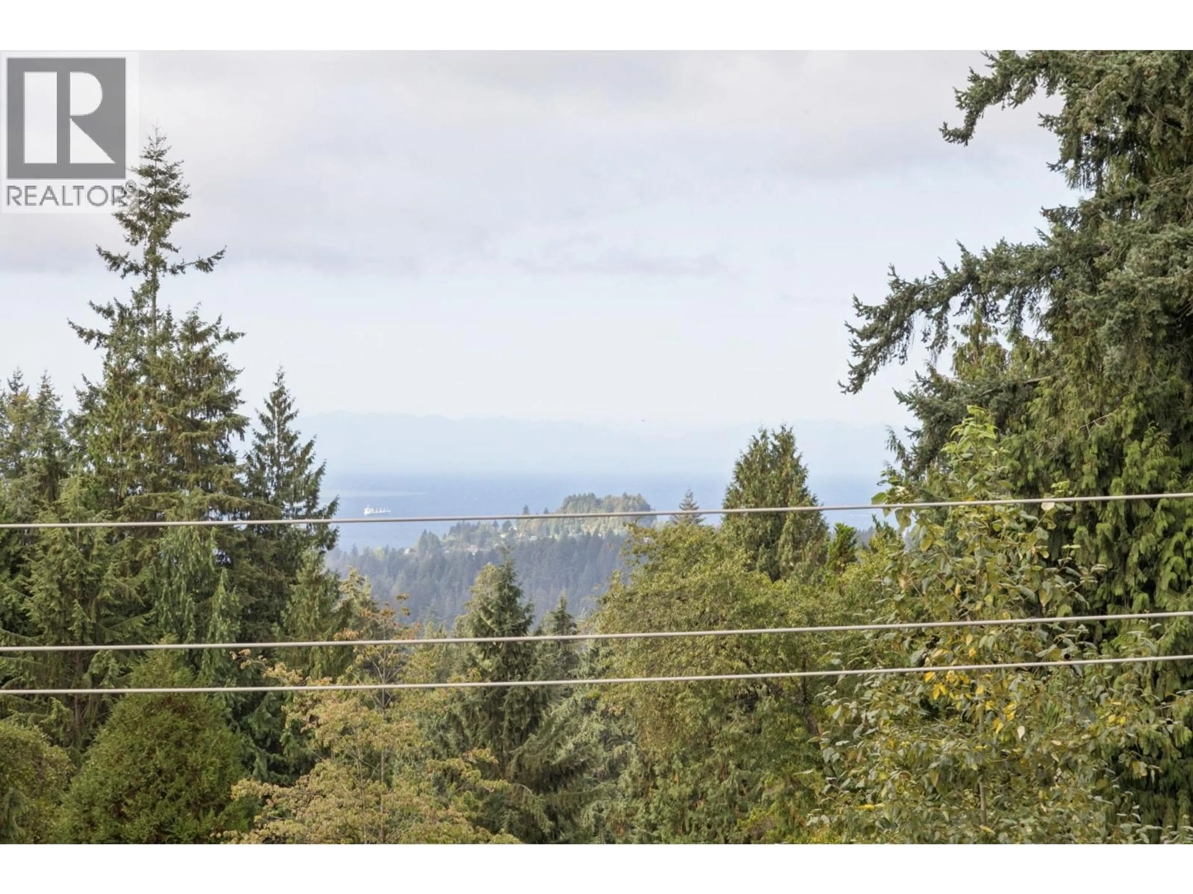 A pic from outside/outdoor area/front of a property/back of a property/a pic from drone, forest/trees view for 456 MONTROYAL BOULEVARD, North Vancouver British Columbia V7N3E1