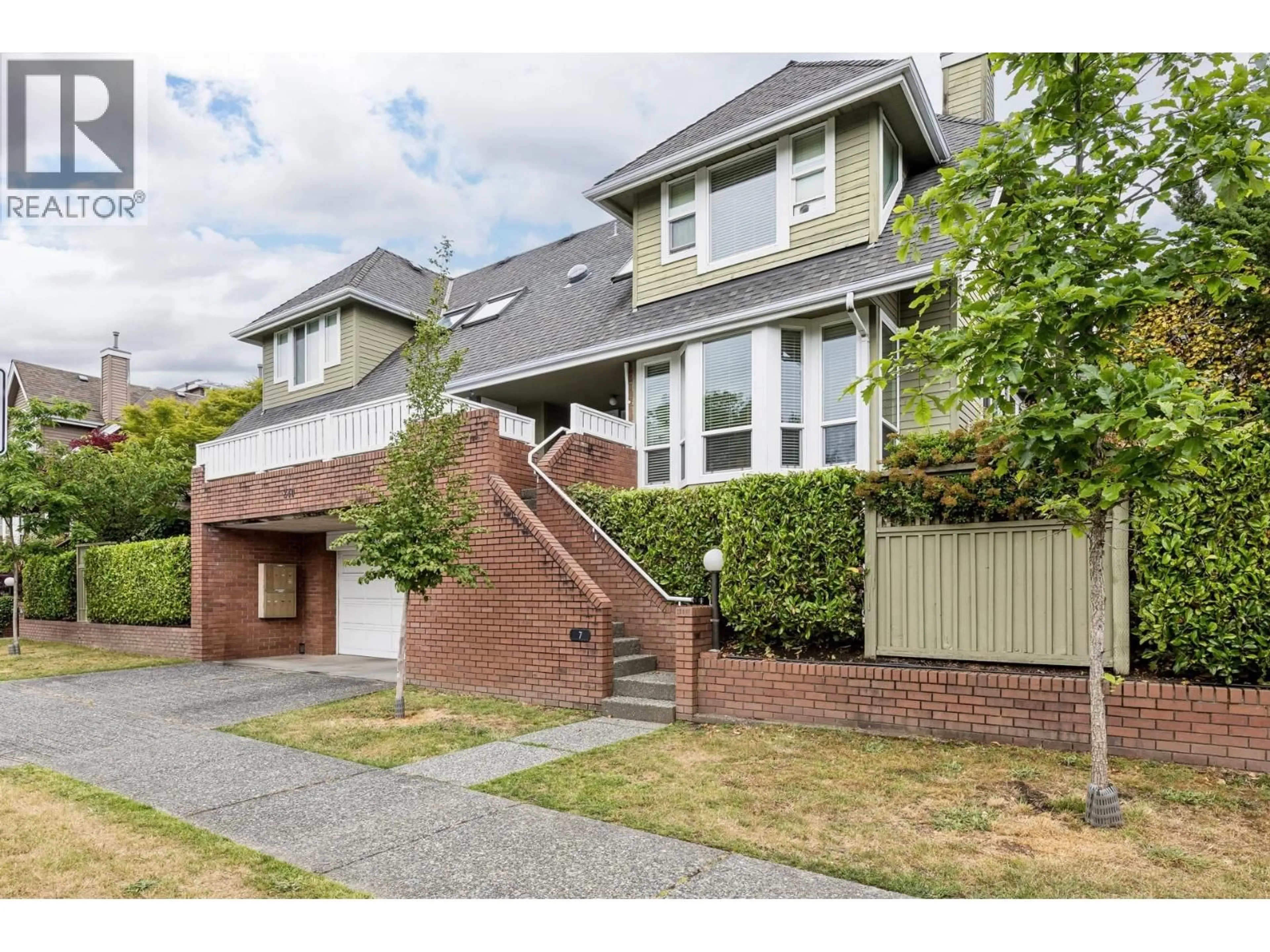Home with brick exterior material, street for 7 - 240 KEITH ROAD, North Vancouver British Columbia V7L1V5