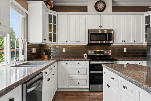 35475 STRATHCONA COURT, Abbotsford 5