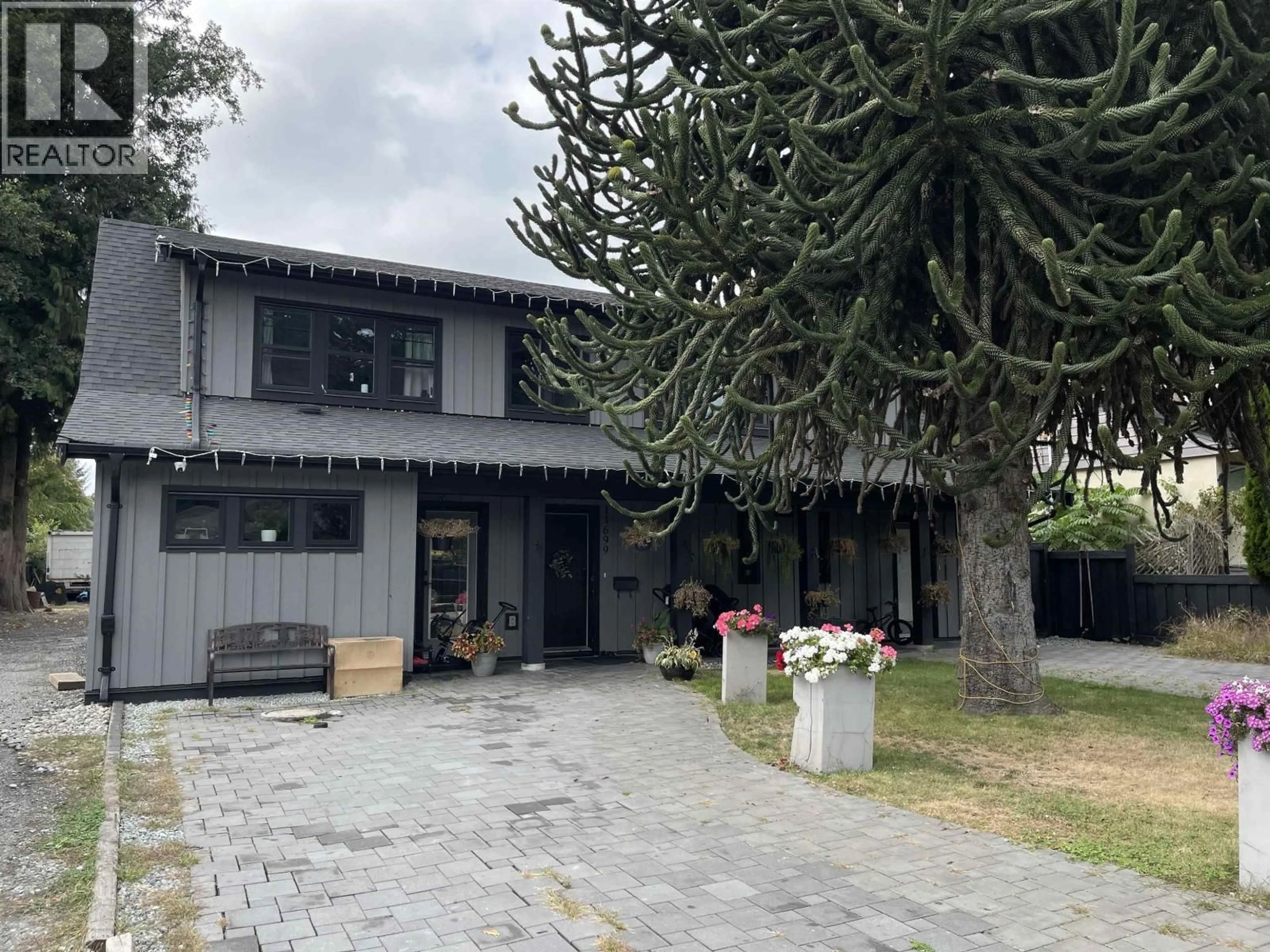 Unknown for 11699 CARR STREET, Maple Ridge British Columbia V2X5N1