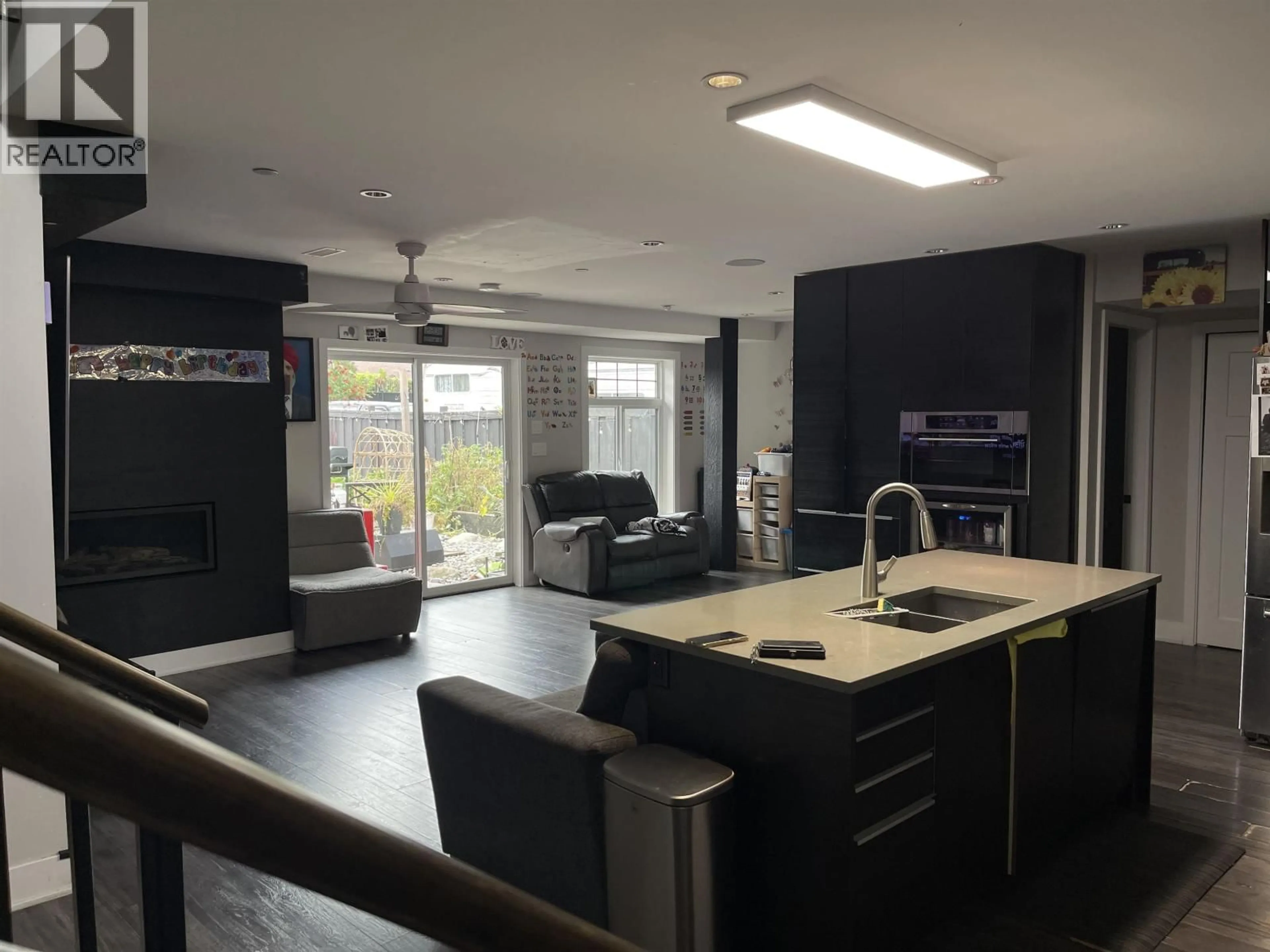 Open concept kitchen, unknown for 11699 CARR STREET, Maple Ridge British Columbia V2X5N1