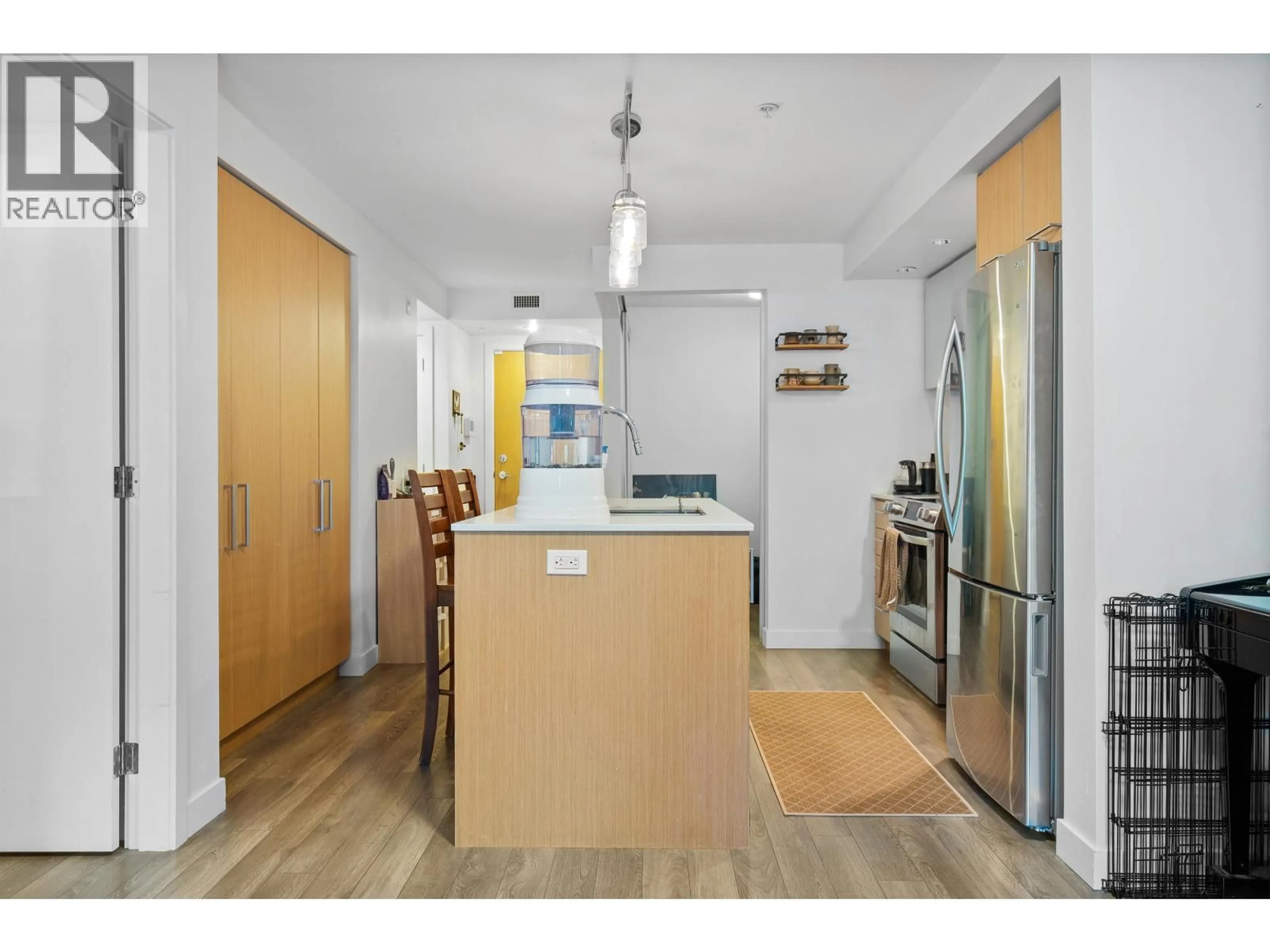 Standard kitchen, wood/laminate floor for 108 - 221 3RD STREET, North Vancouver British Columbia V7L0C1
