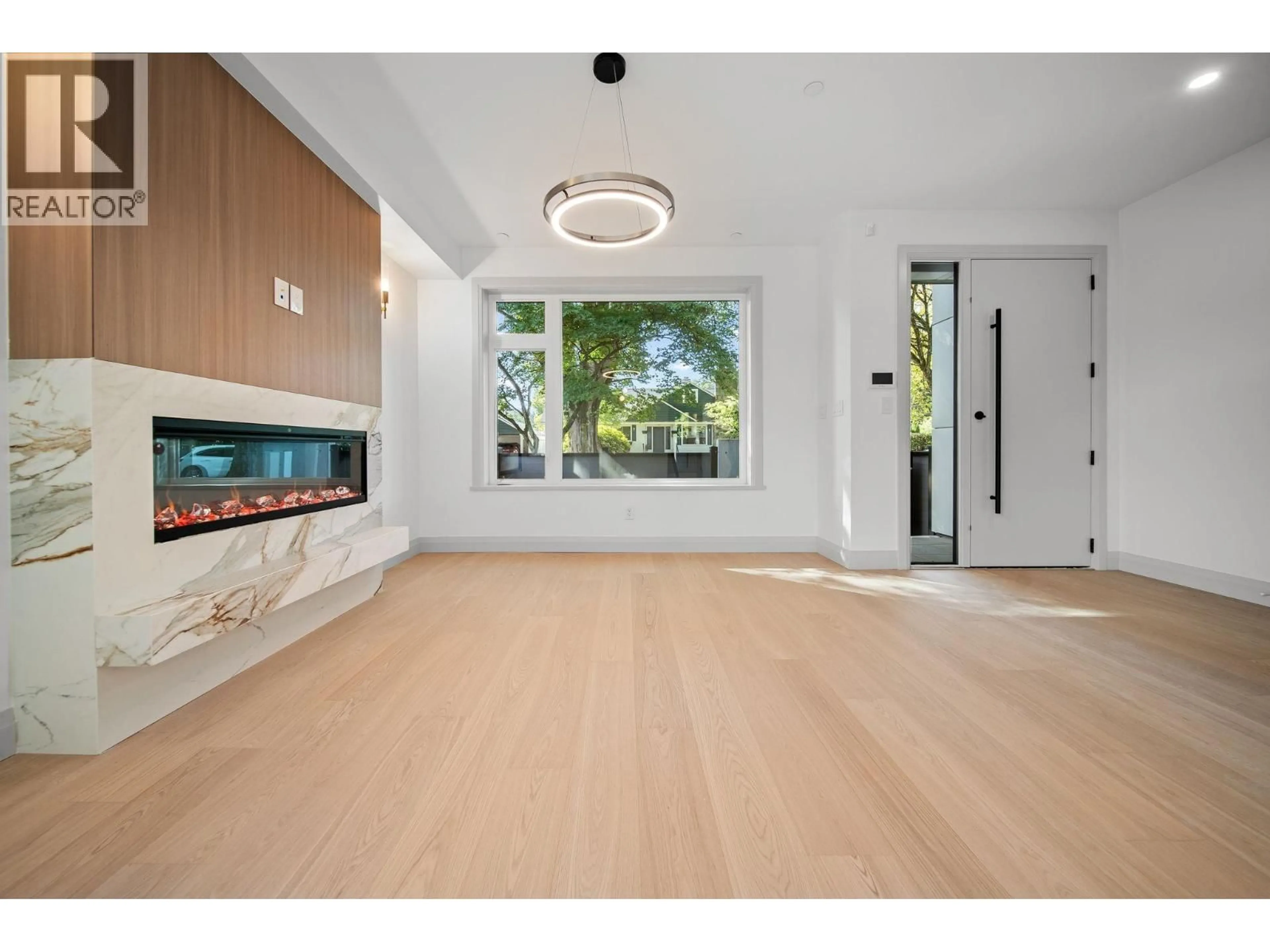 Unknown for 1 - 1491 DEVONSHIRE CRESCENT, Vancouver British Columbia V6H2G5