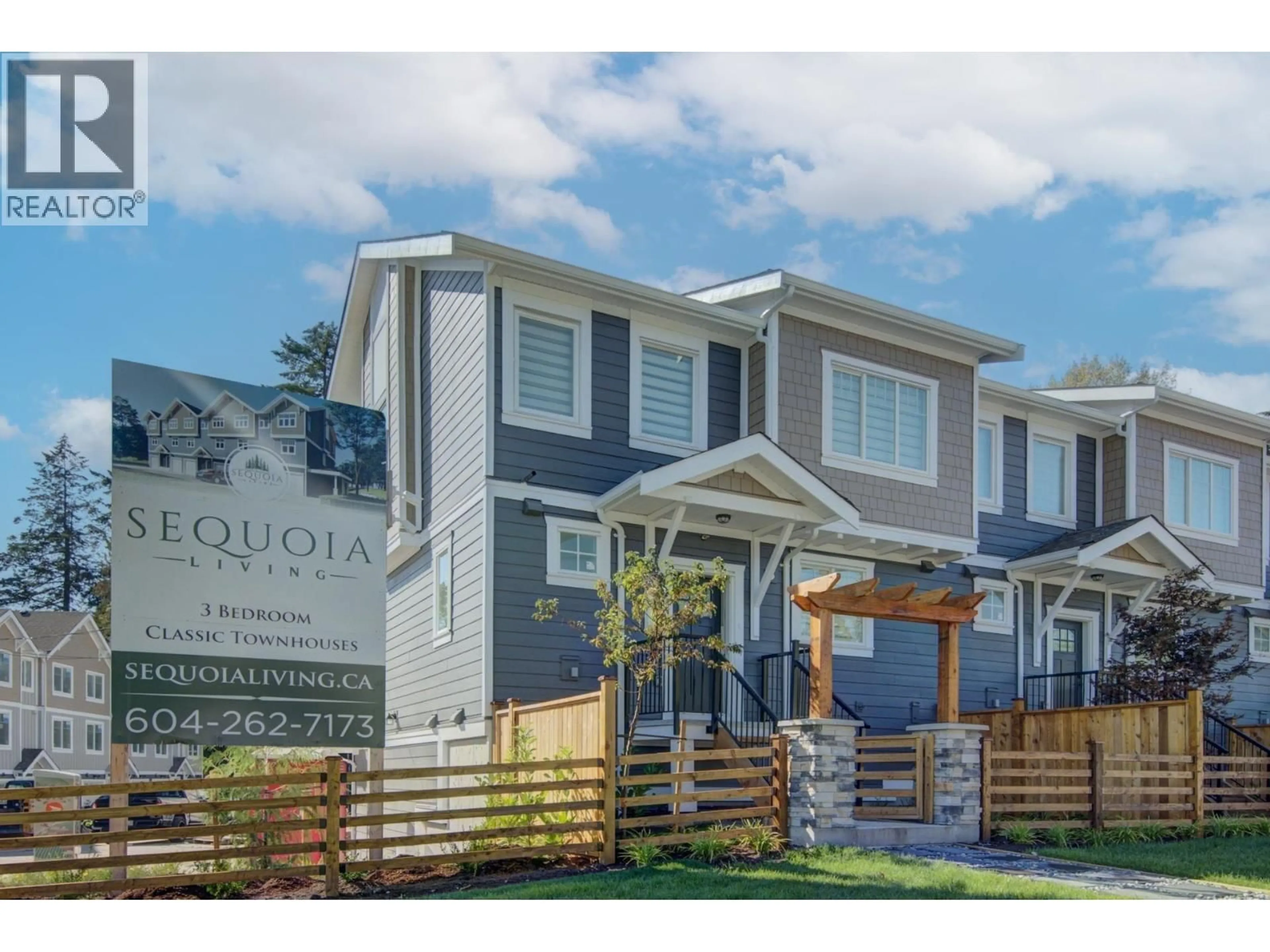 Home with vinyl exterior material, mountain view for 22 - 23108 LOUGHEED HIGHWAY, Maple Ridge British Columbia V2X2W3