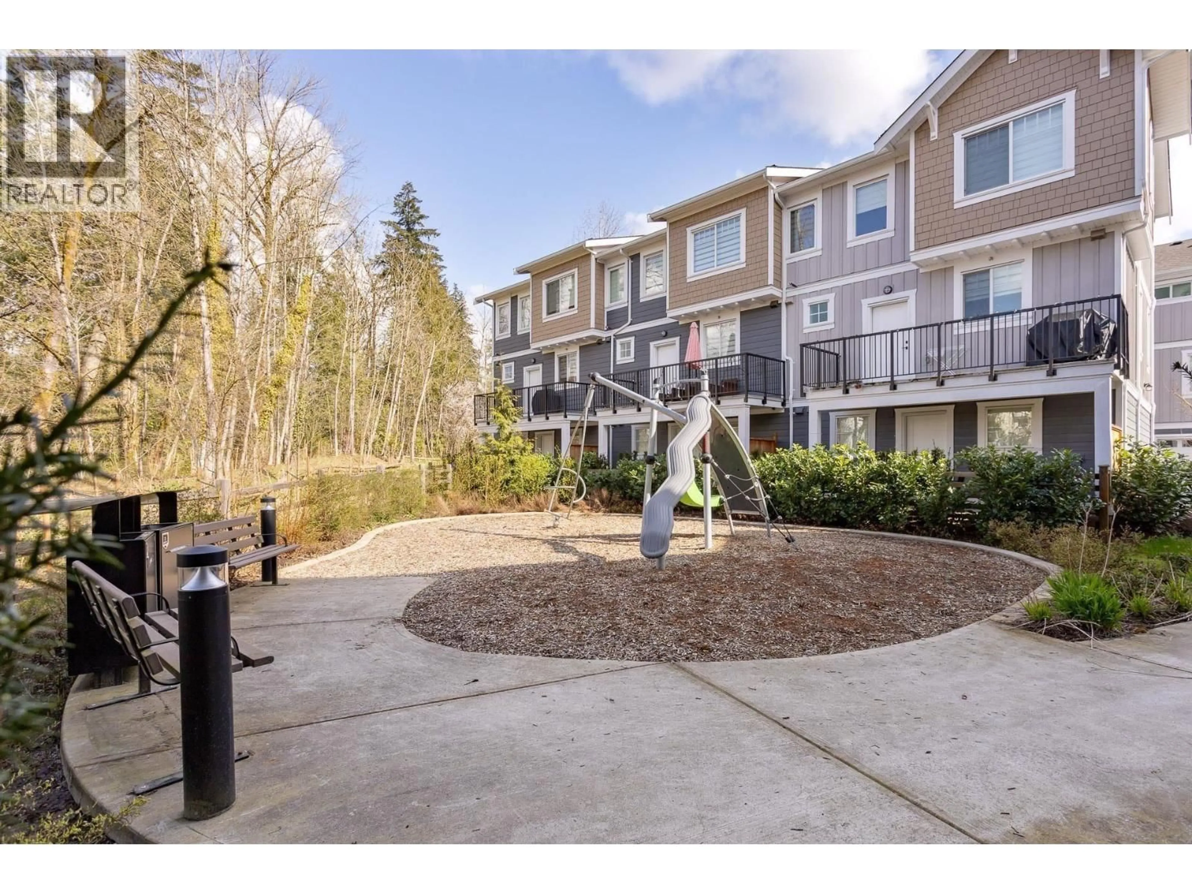 A pic from outside/outdoor area/front of a property/back of a property/a pic from drone, unknown for 22 - 23108 LOUGHEED HIGHWAY, Maple Ridge British Columbia V2X2W3