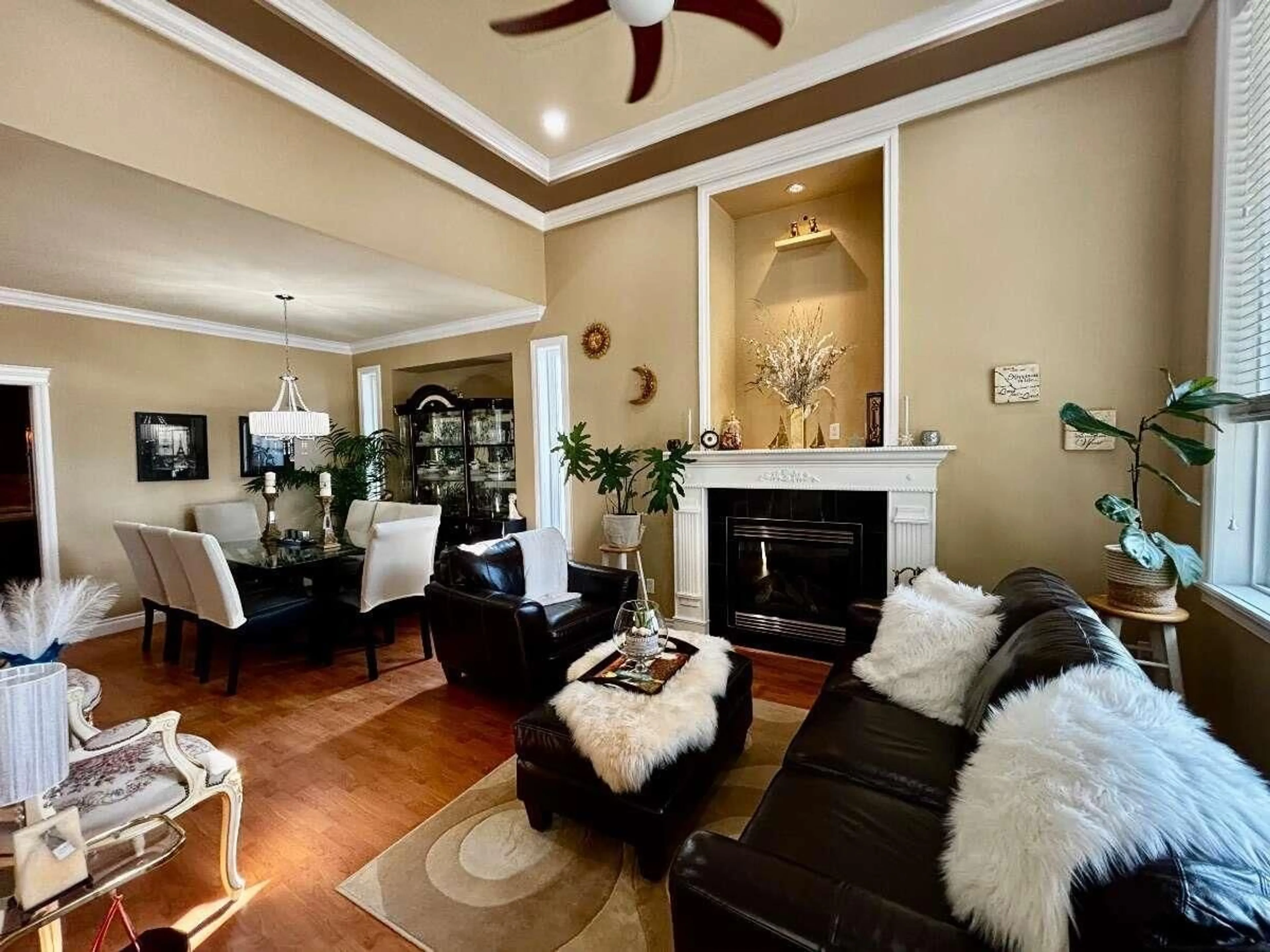 Living room with furniture, unknown for 11084 FULLER CRESCENT NORTH, Delta British Columbia V4C2E1