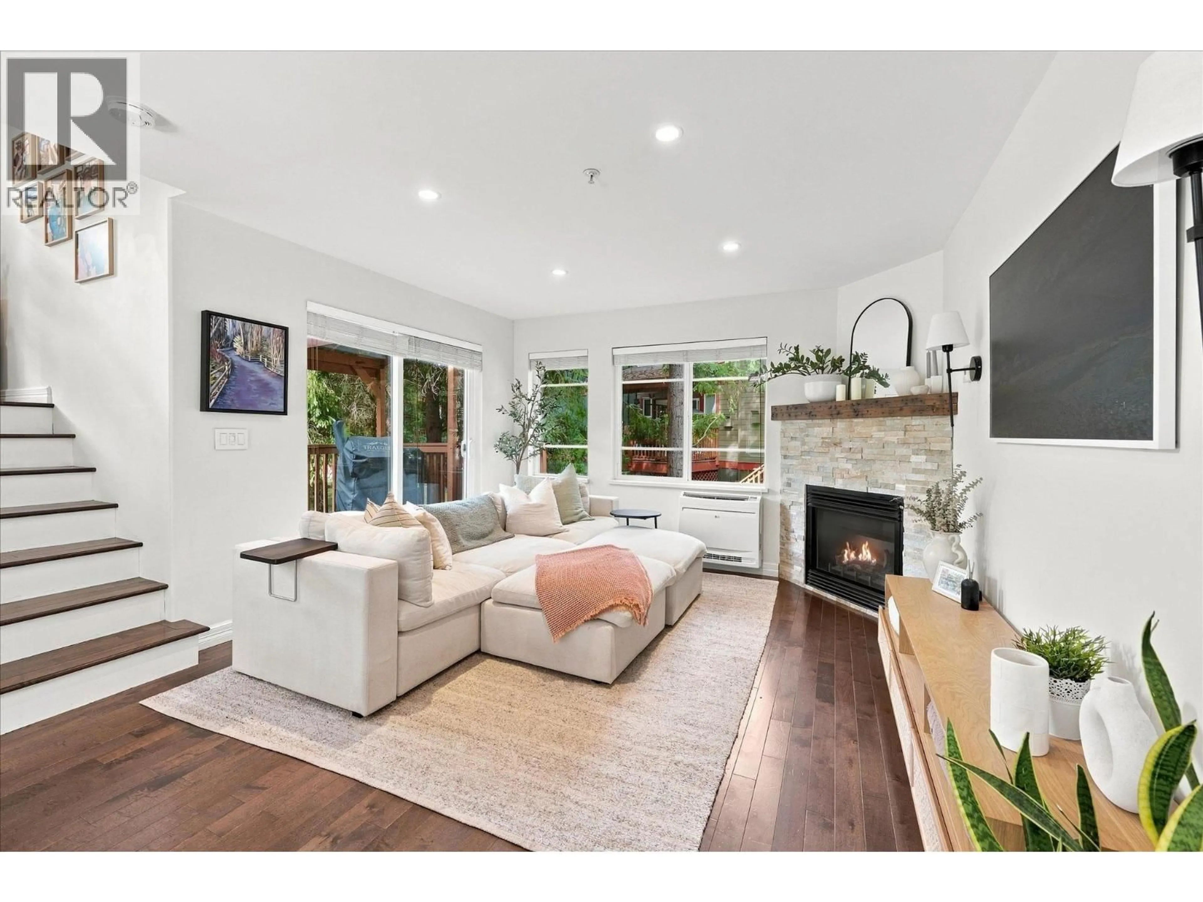 Living room with furniture, unknown for 43 - 1450 VINE ROAD, Pemberton British Columbia V0N2L1
