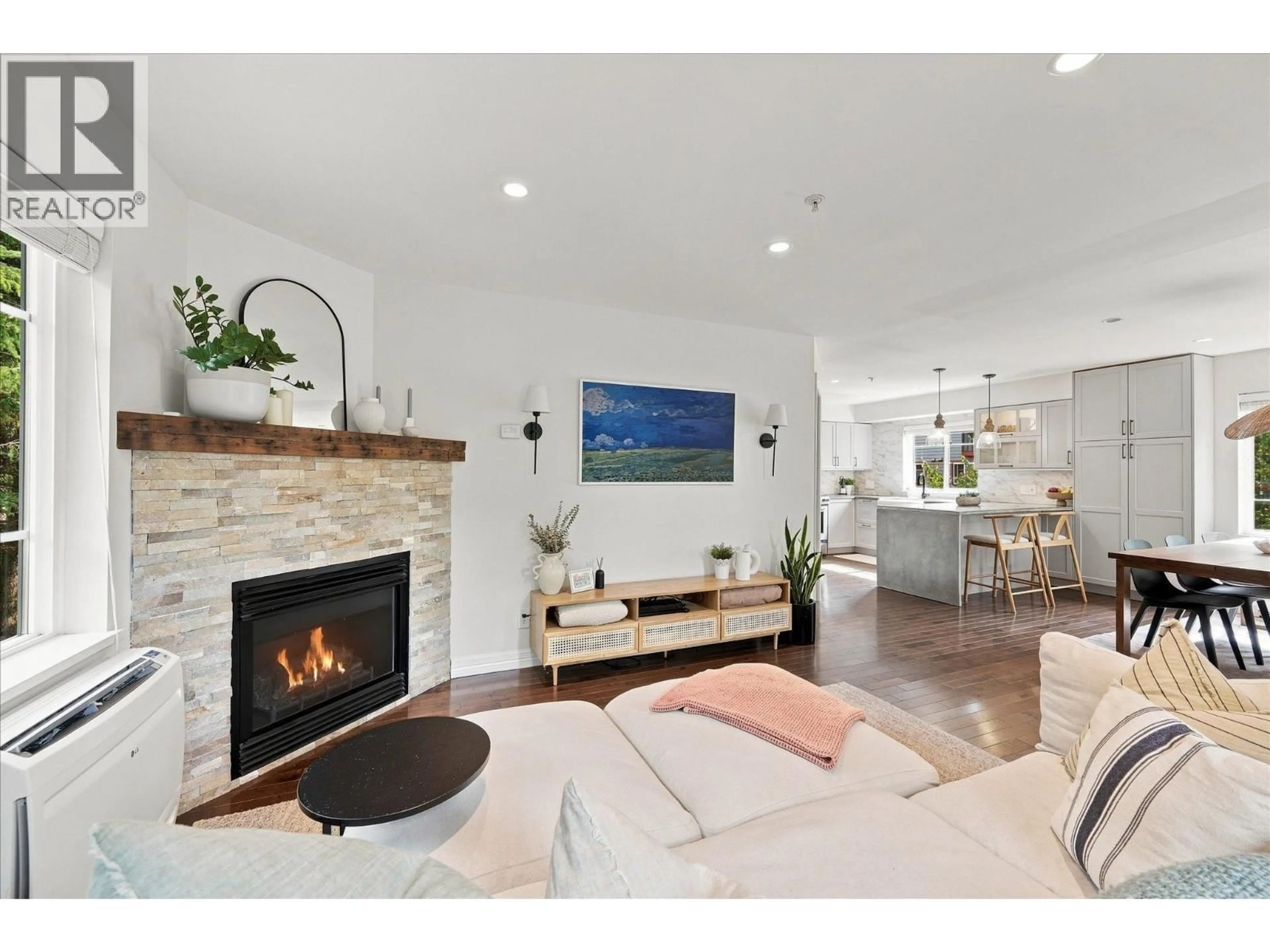 Living room with furniture, ceramic/tile floor for 43 - 1450 VINE ROAD, Pemberton British Columbia V0N2L1