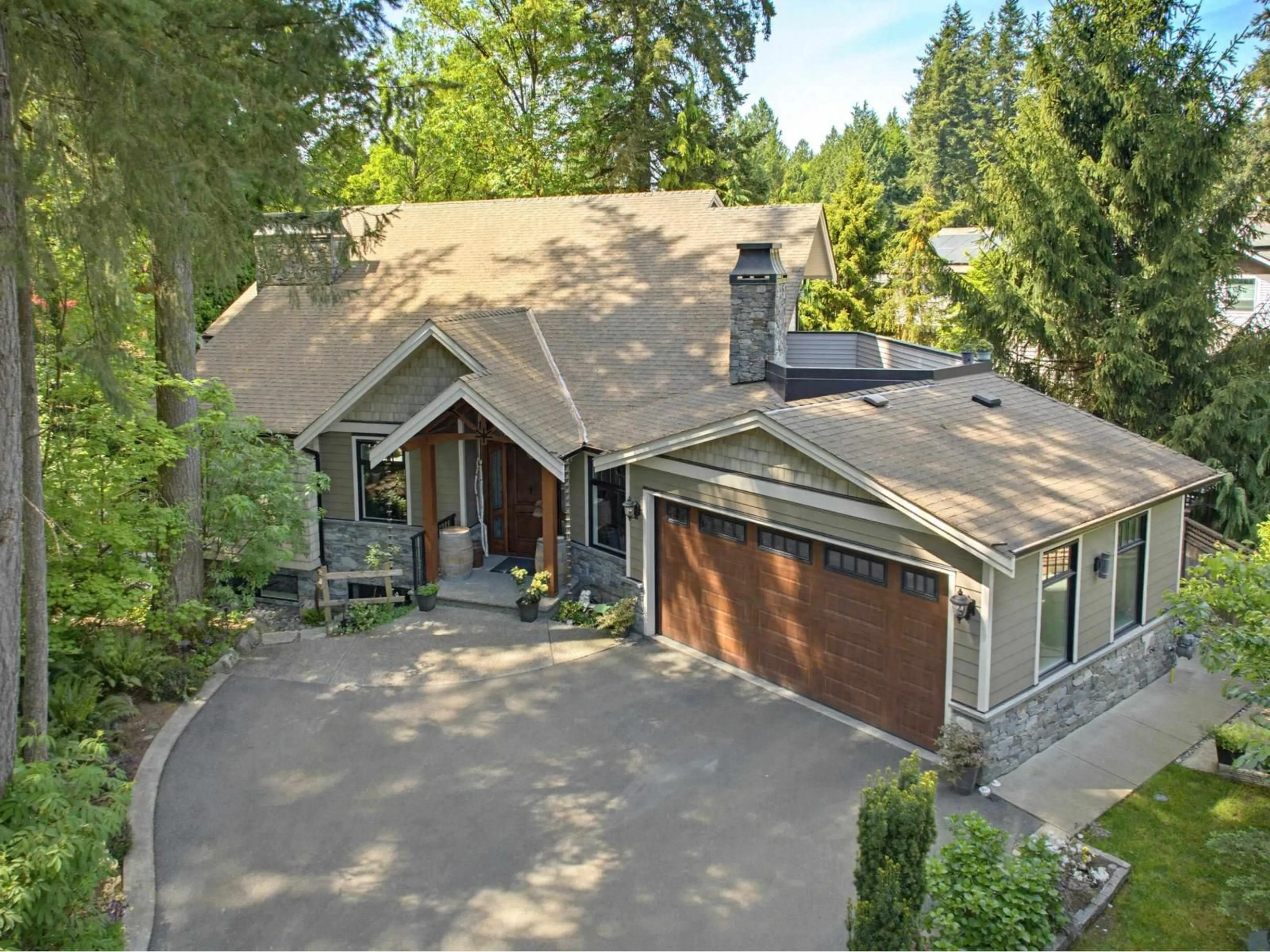 A pic from outside/outdoor area/front of a property/back of a property/a pic from drone, street for 3649 202 STREET, Langley British Columbia V3A1R6