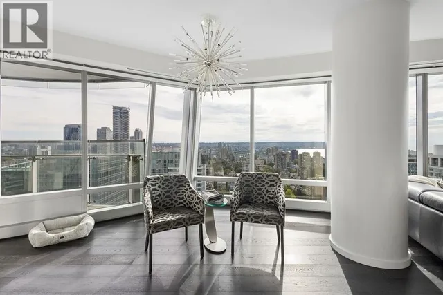 3902 - 1151 GEORGIA STREET, Vancouver 4