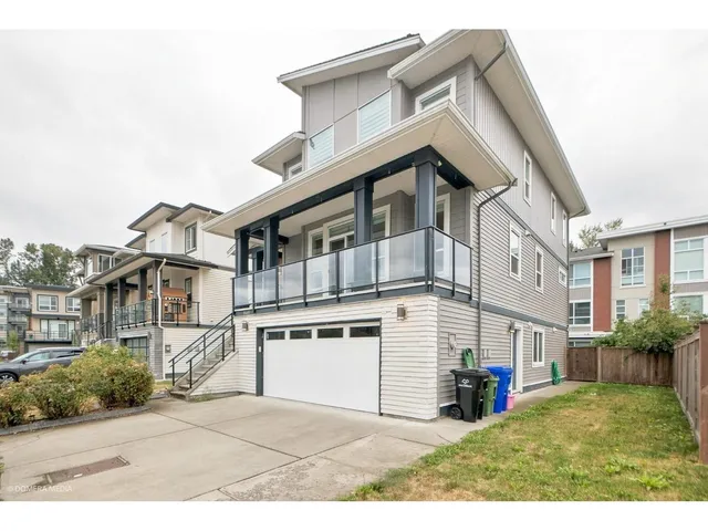 8405 MIDTOWN WAY, Chilliwack 4