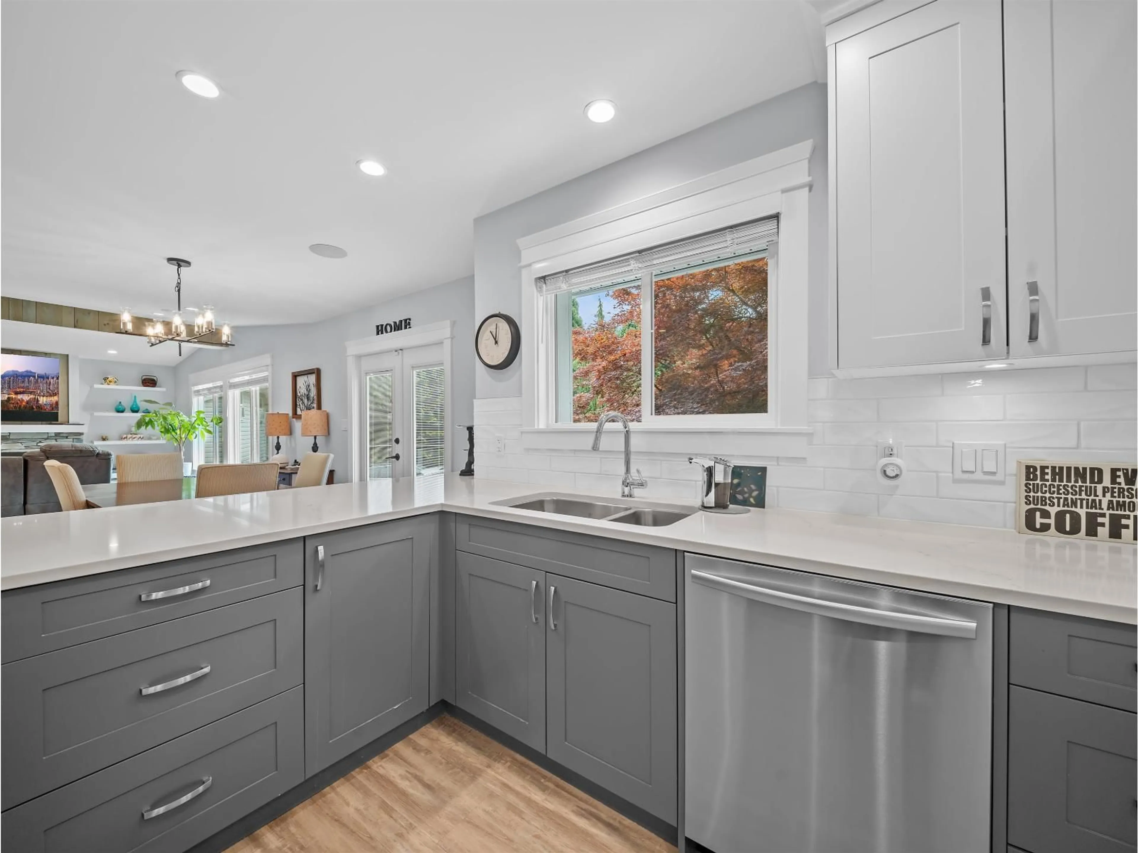 Open concept kitchen, ceramic/tile floor for 4769 201 STREET, Langley British Columbia V3A6B5