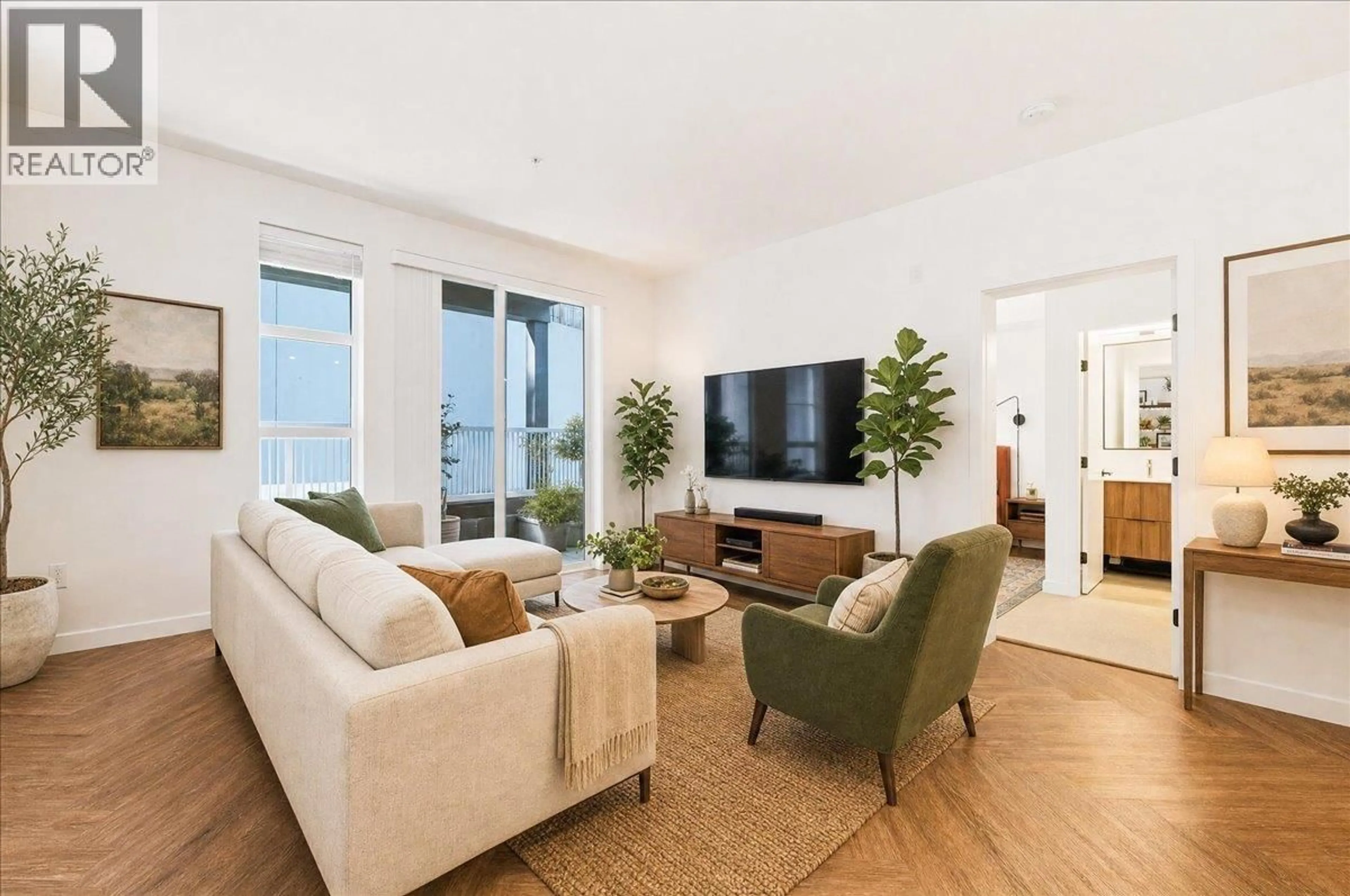 Living room with furniture, unknown for 320 - 3229 ST JOHNS STREET, Port Moody British Columbia V3H0M4