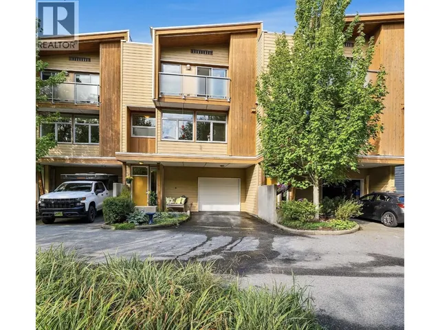 28 - 39893 GOVERNMENT ROAD, Squamish
