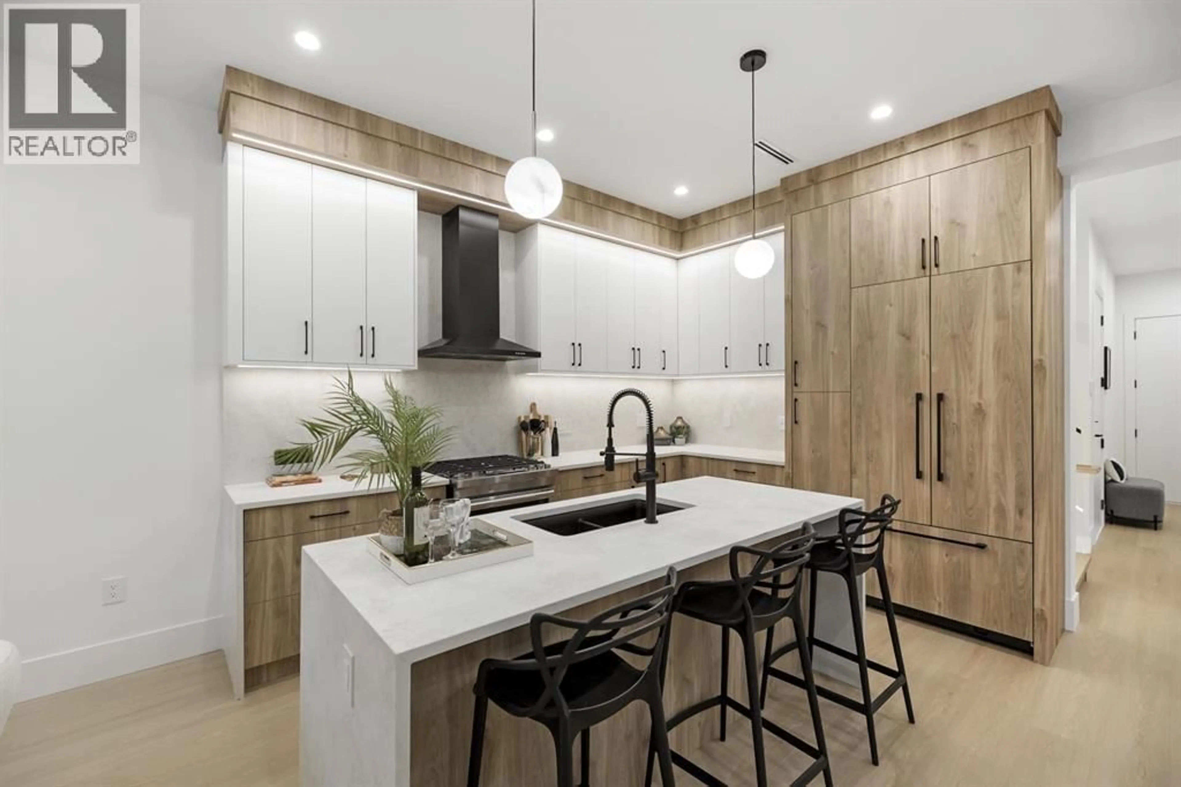 Contemporary kitchen, ceramic/tile floor for 5666 10A AVENUE, Delta British Columbia V4L1C2