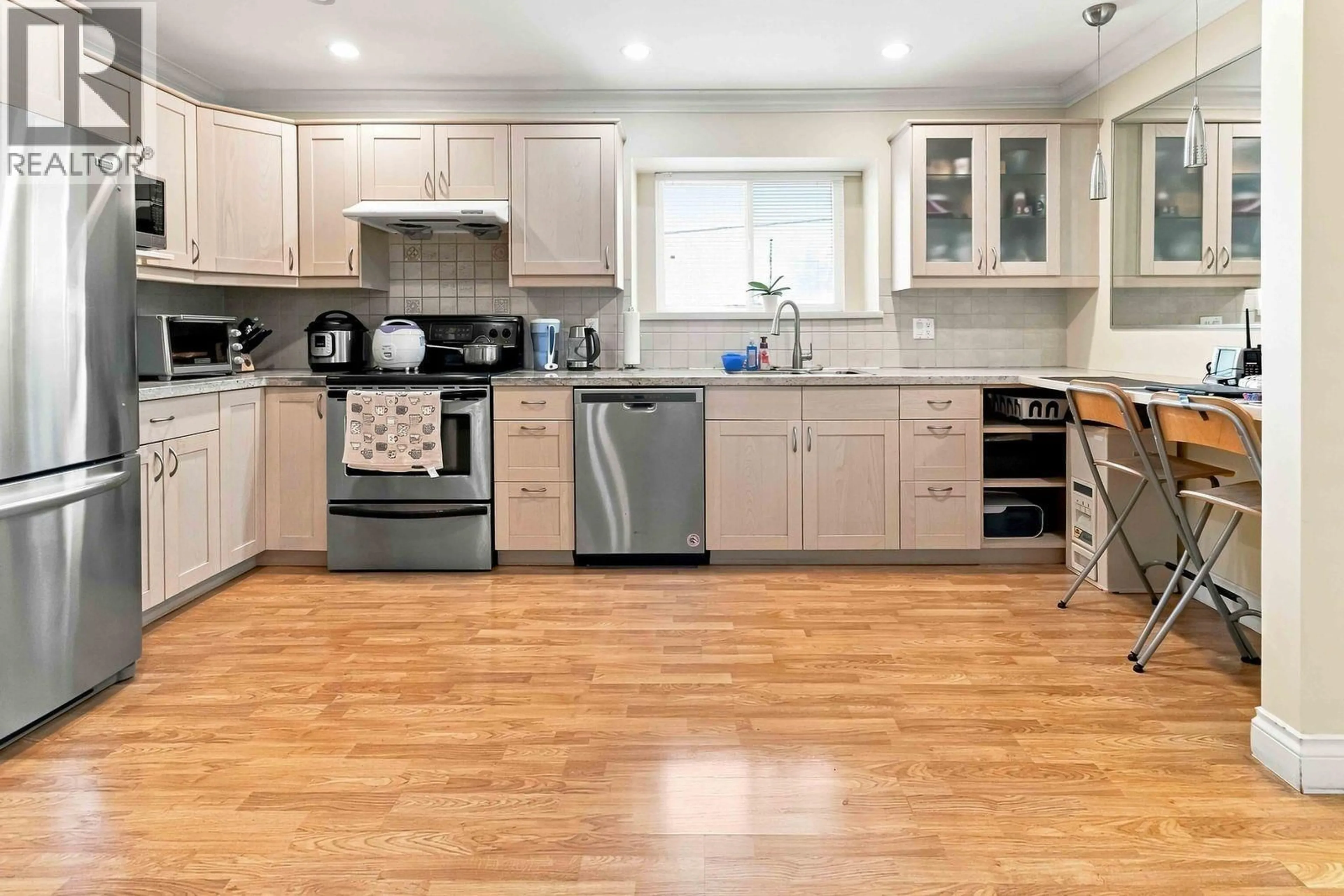 Open concept kitchen, unknown for 718 DELESTRE AVENUE, Coquitlam British Columbia V3K2G3