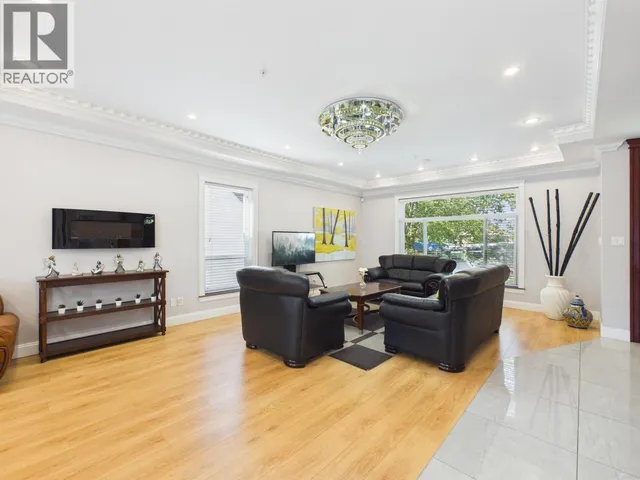 3144 E 22ND AVENUE, Vancouver 2