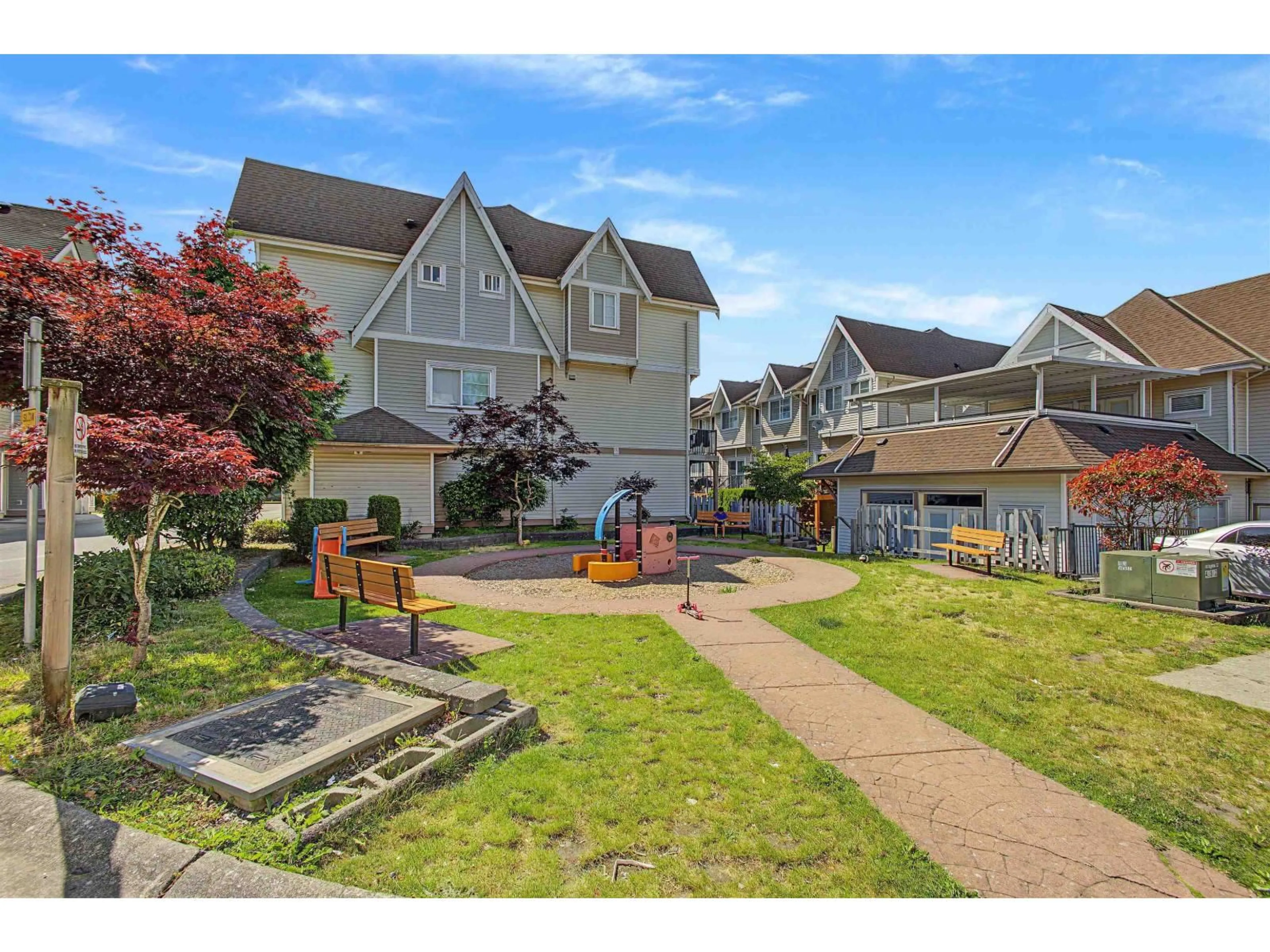 A pic from outside/outdoor area/front of a property/back of a property/a pic from drone, street for 85 - 9405 121 STREET, Surrey British Columbia V3V0A9