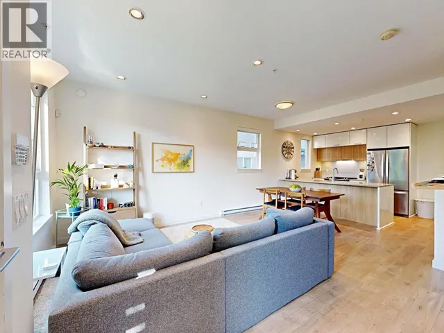 4527 EARLES STREET, Vancouver 4