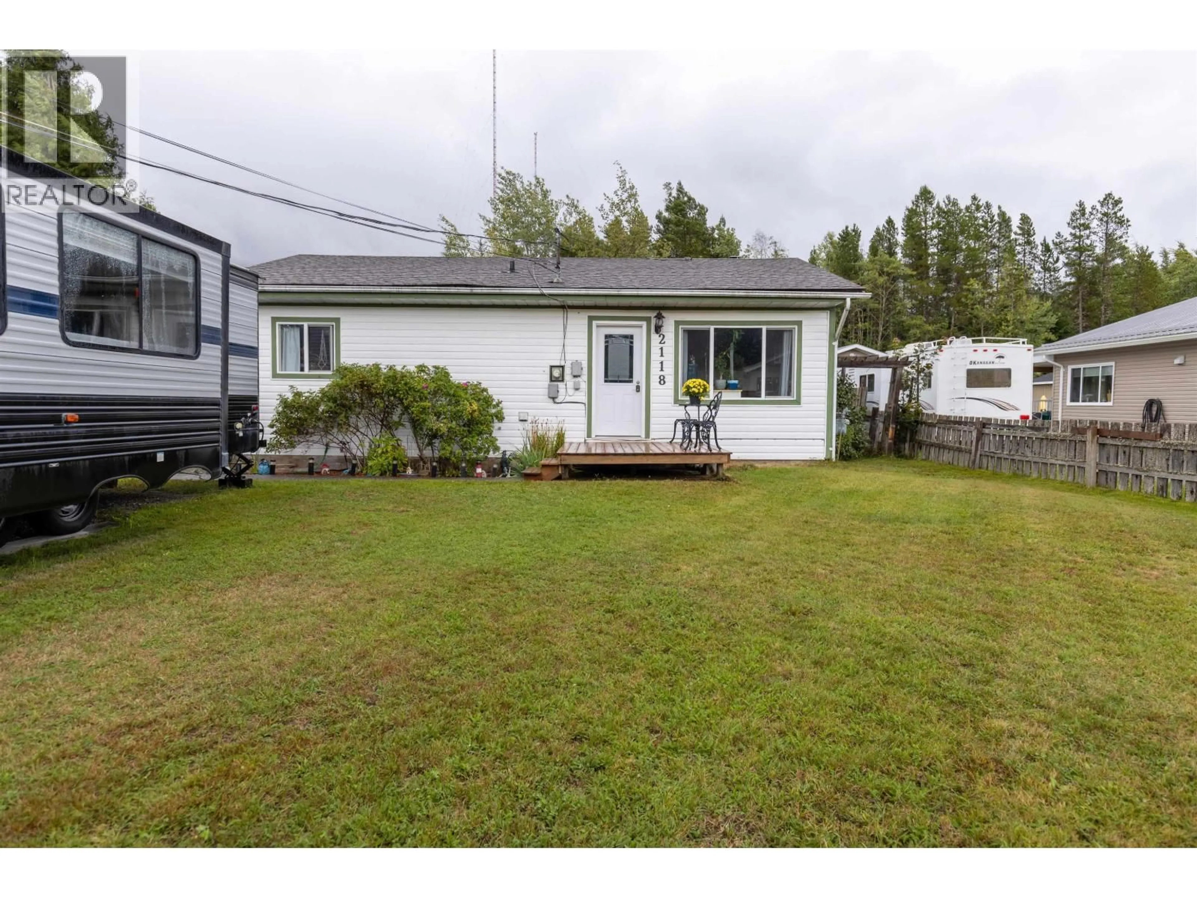 A pic from outside/outdoor area/front of a property/back of a property/a pic from drone, street for 2118 LAUREL STREET, Terrace British Columbia V8G4Y4