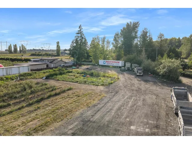 2338 BRADNER ROAD, Abbotsford 4