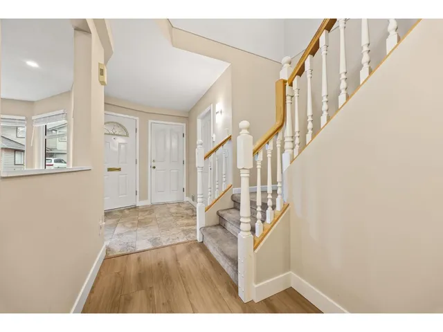 22 - 9727 152B STREET, Surrey 4