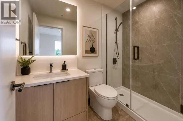 557 - 422 3RD STREET, North Vancouver 5