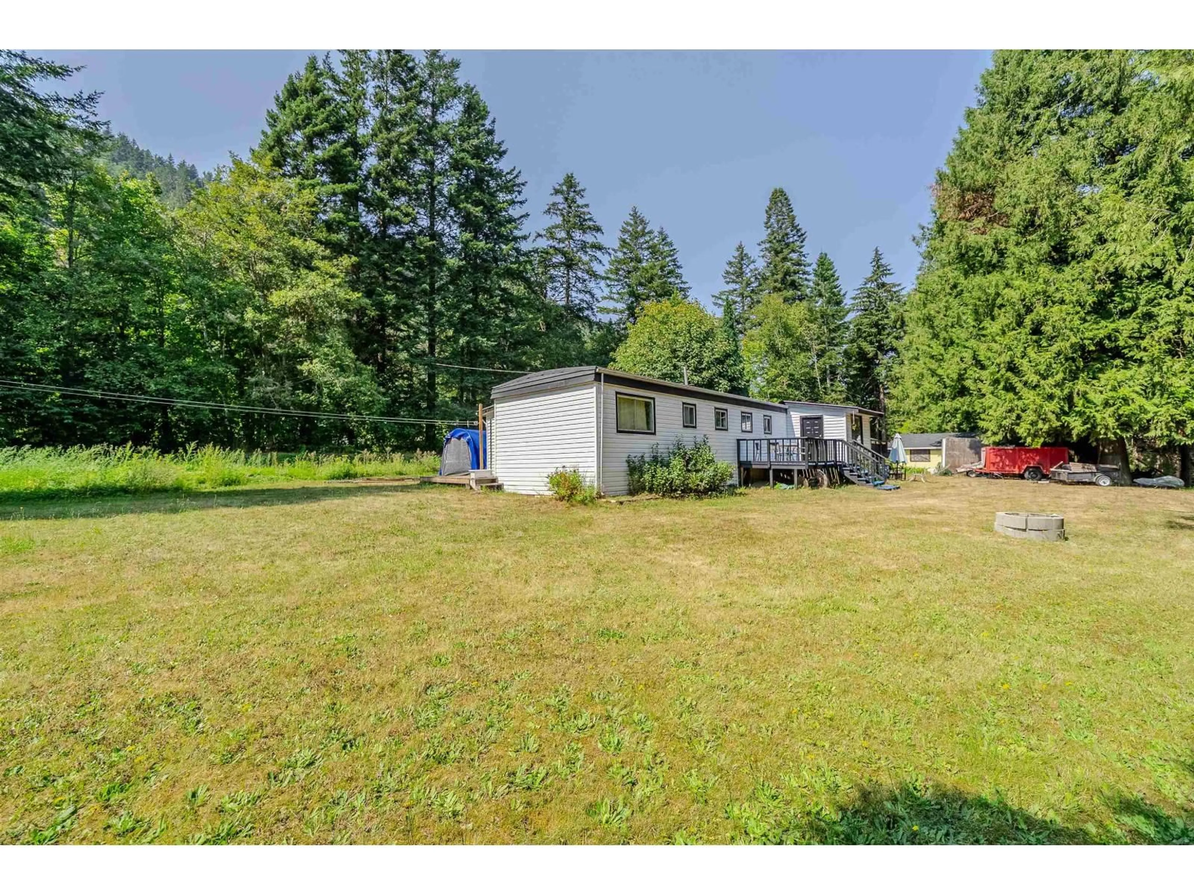 A pic from outside/outdoor area/front of a property/back of a property/a pic from drone, unknown for 27000 TRANS CANADA HIGHWAY, Yale British Columbia V0X1L3