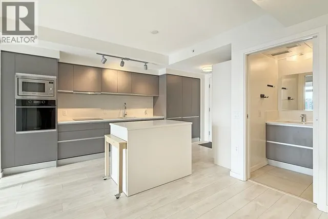1211 - 180 2ND AVENUE, Vancouver 2