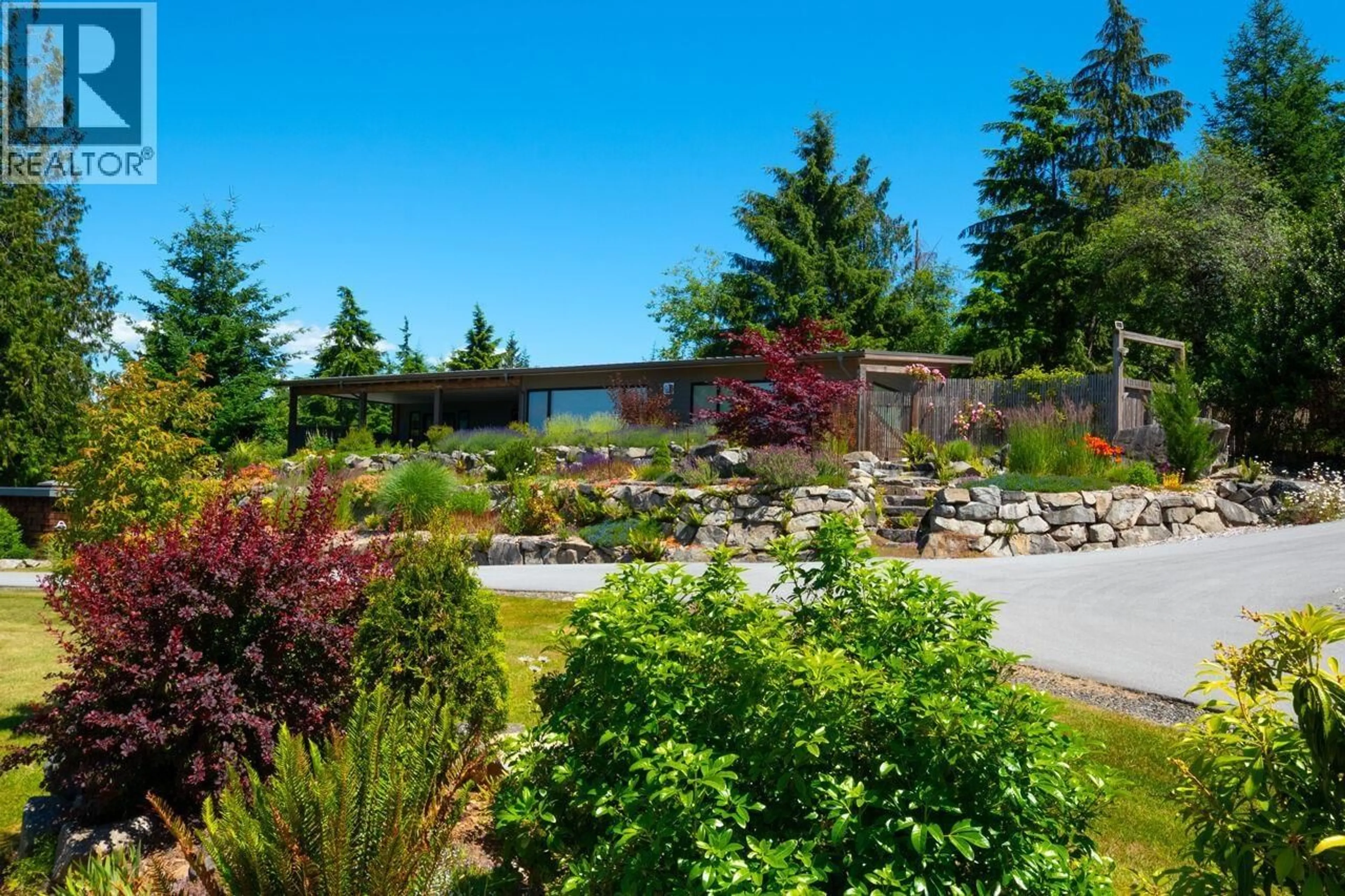 Patio, unknown for 465 SUNSET ROAD, Bowen Island British Columbia V0N1G2