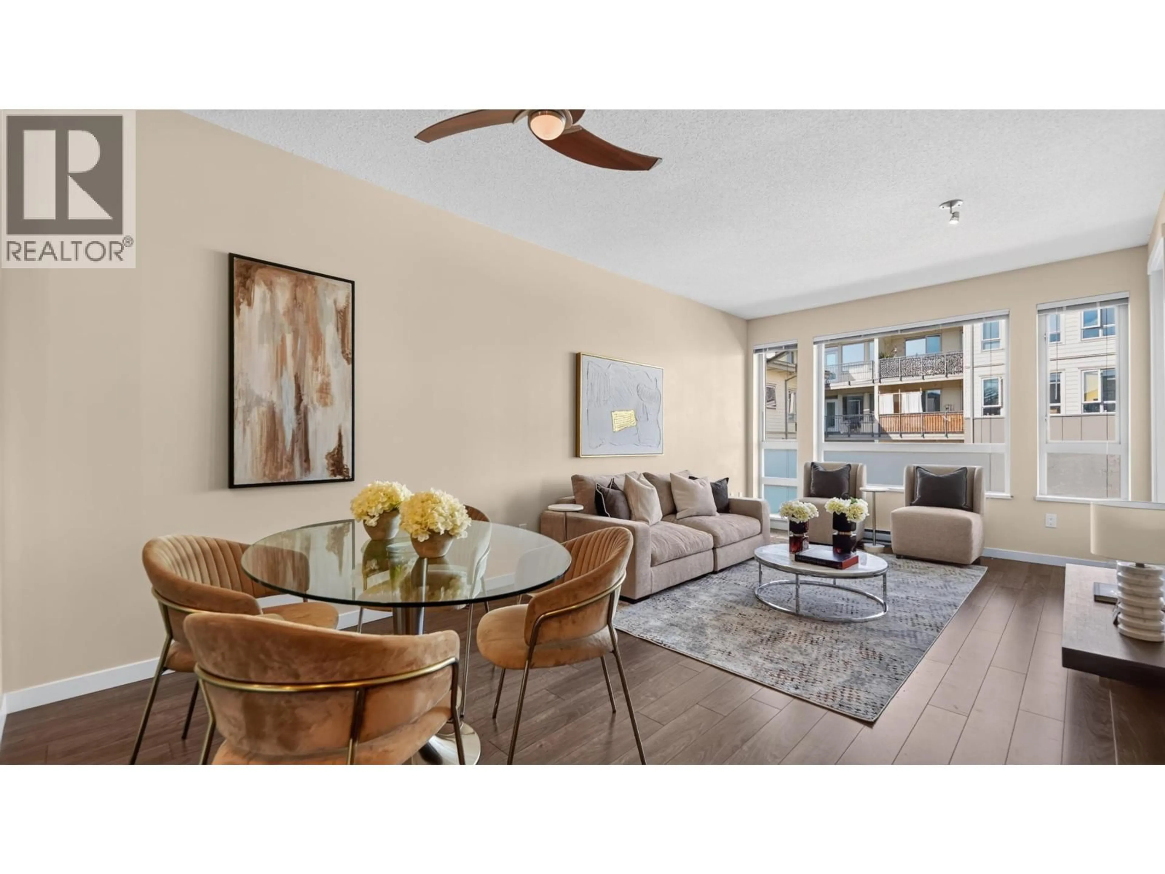 Living room with furniture, unknown for 515 - 2665 MOUNTAIN HIGHWAY, North Vancouver British Columbia V7J0A8