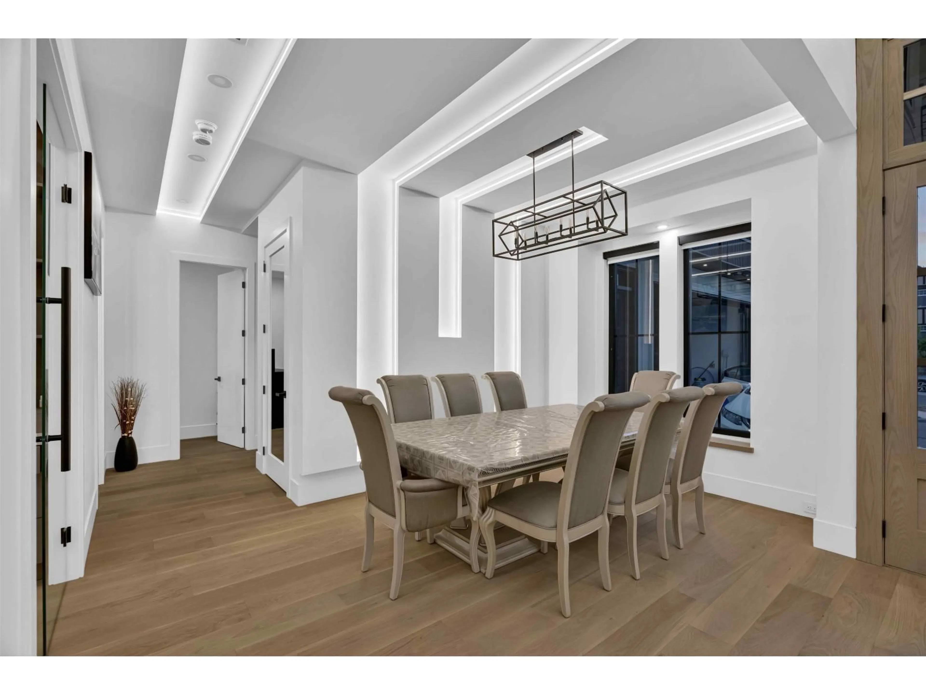 Dining room, unknown for 5335 188 STREET, Surrey British Columbia V3S8E5