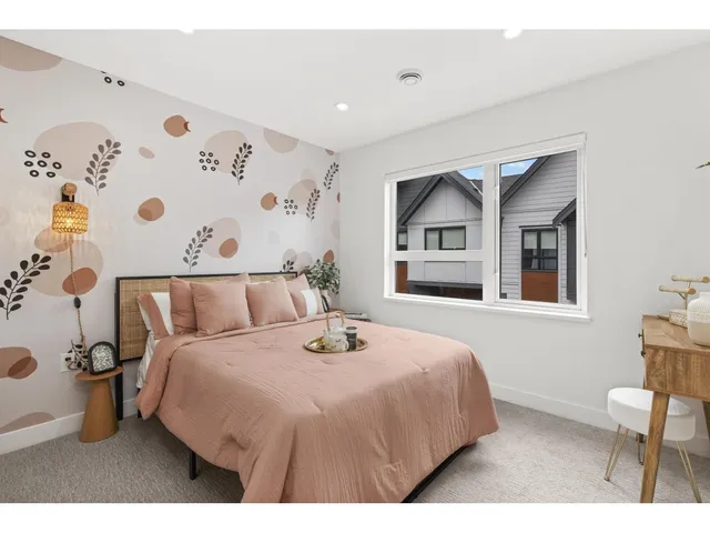 18 - 1959 165A STREET, Surrey 4