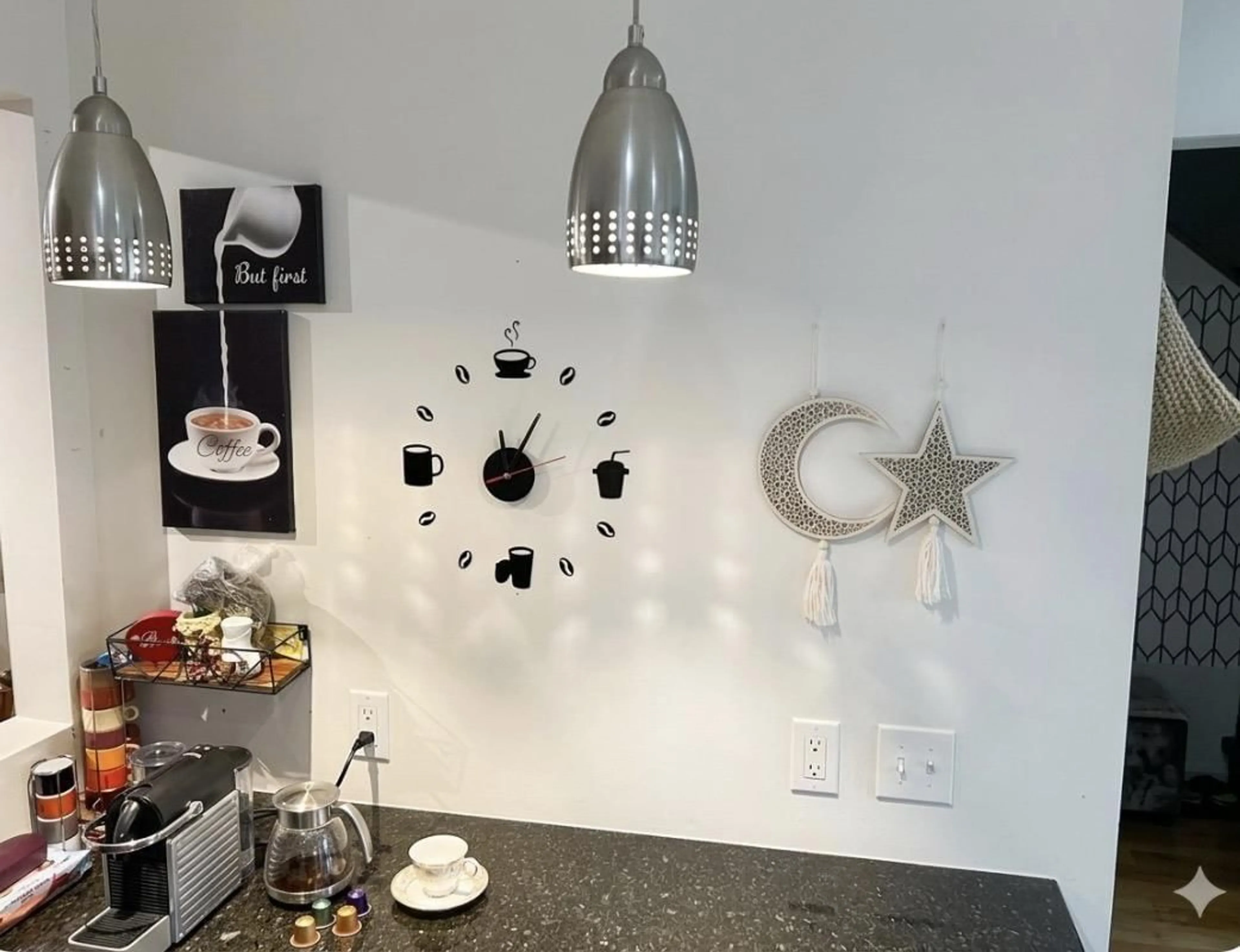 Contemporary kitchen, unknown for 2 - 9377 CORBOULD STREET, Chilliwack British Columbia V2P4A2
