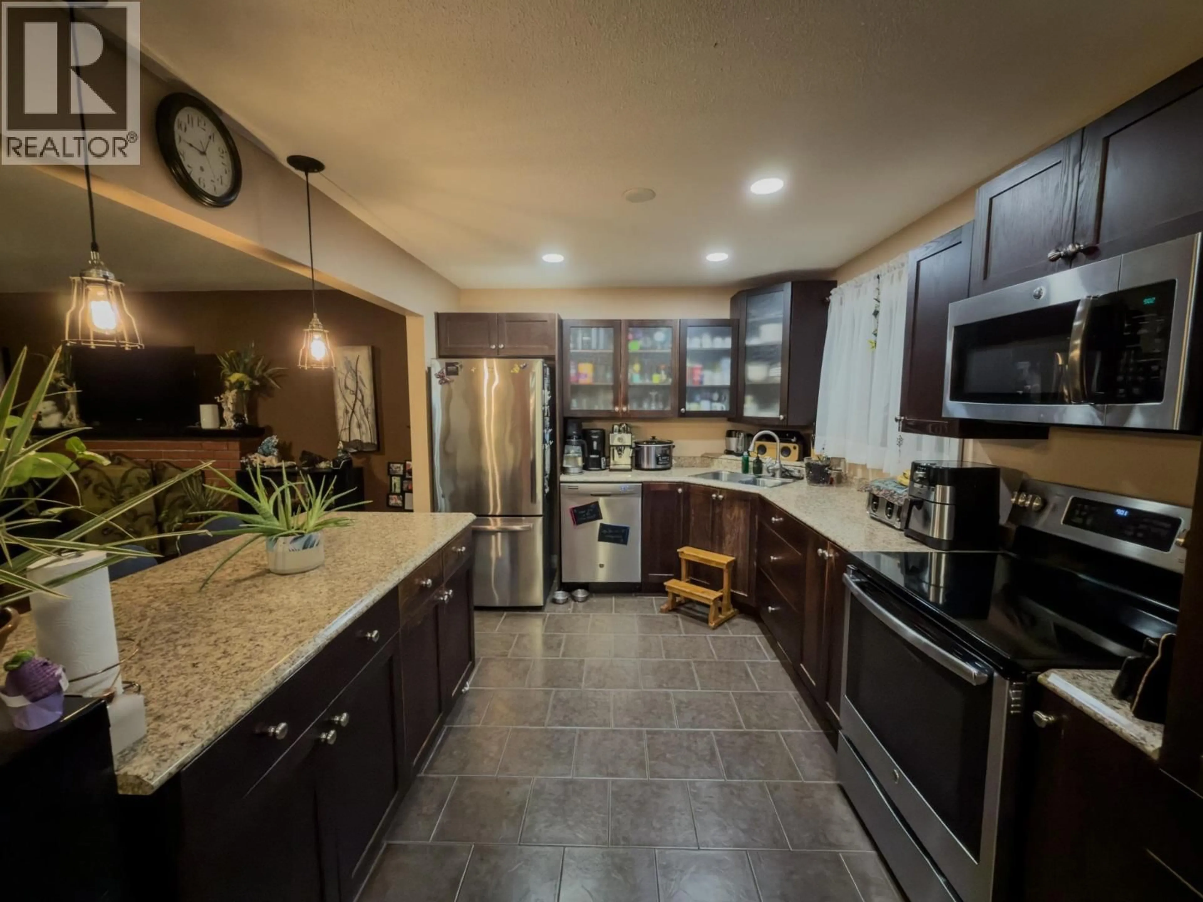 Contemporary kitchen, ceramic/tile floor for 125 LINDSAY STREET, Quesnel British Columbia V2J3E4