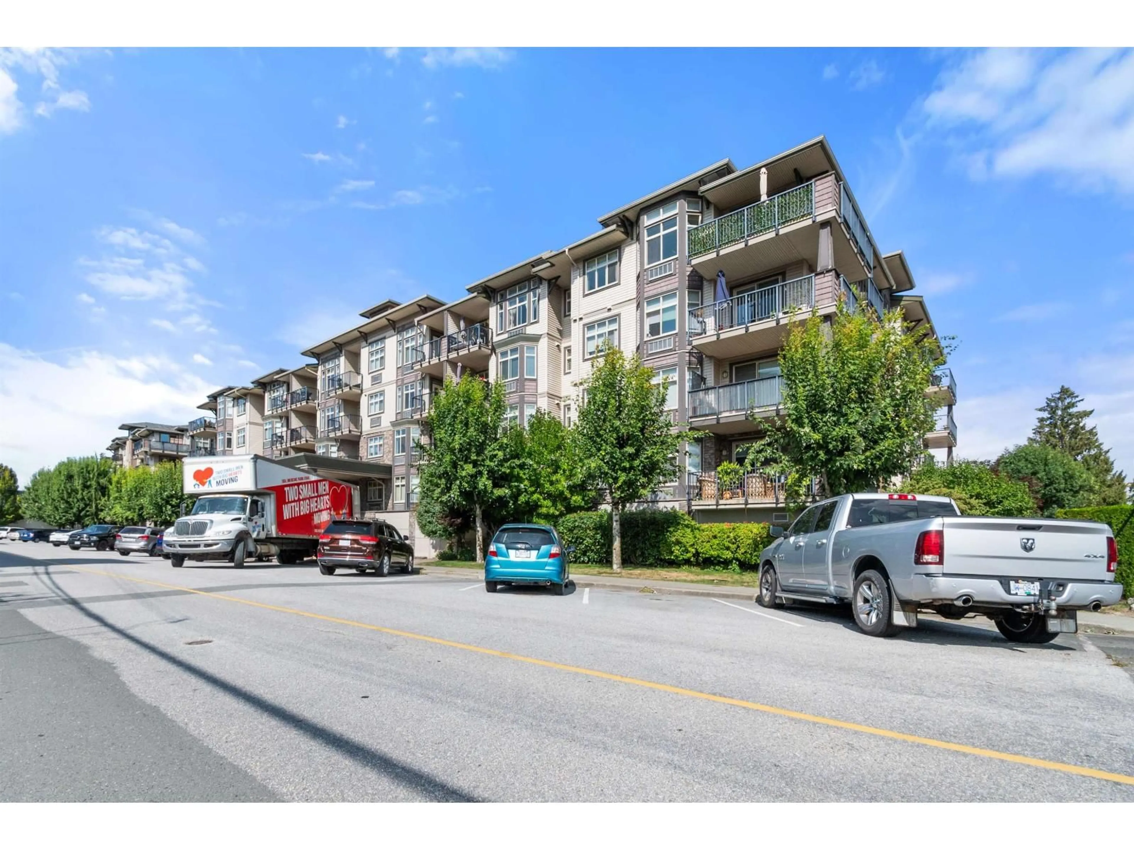 Unknown for 401 - 45893 CHESTERFIELD AVENUE, Chilliwack British Columbia V2P1M5