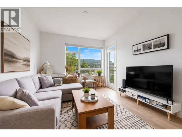 303 - 3038 ST GEORGE STREET, Port Moody 3