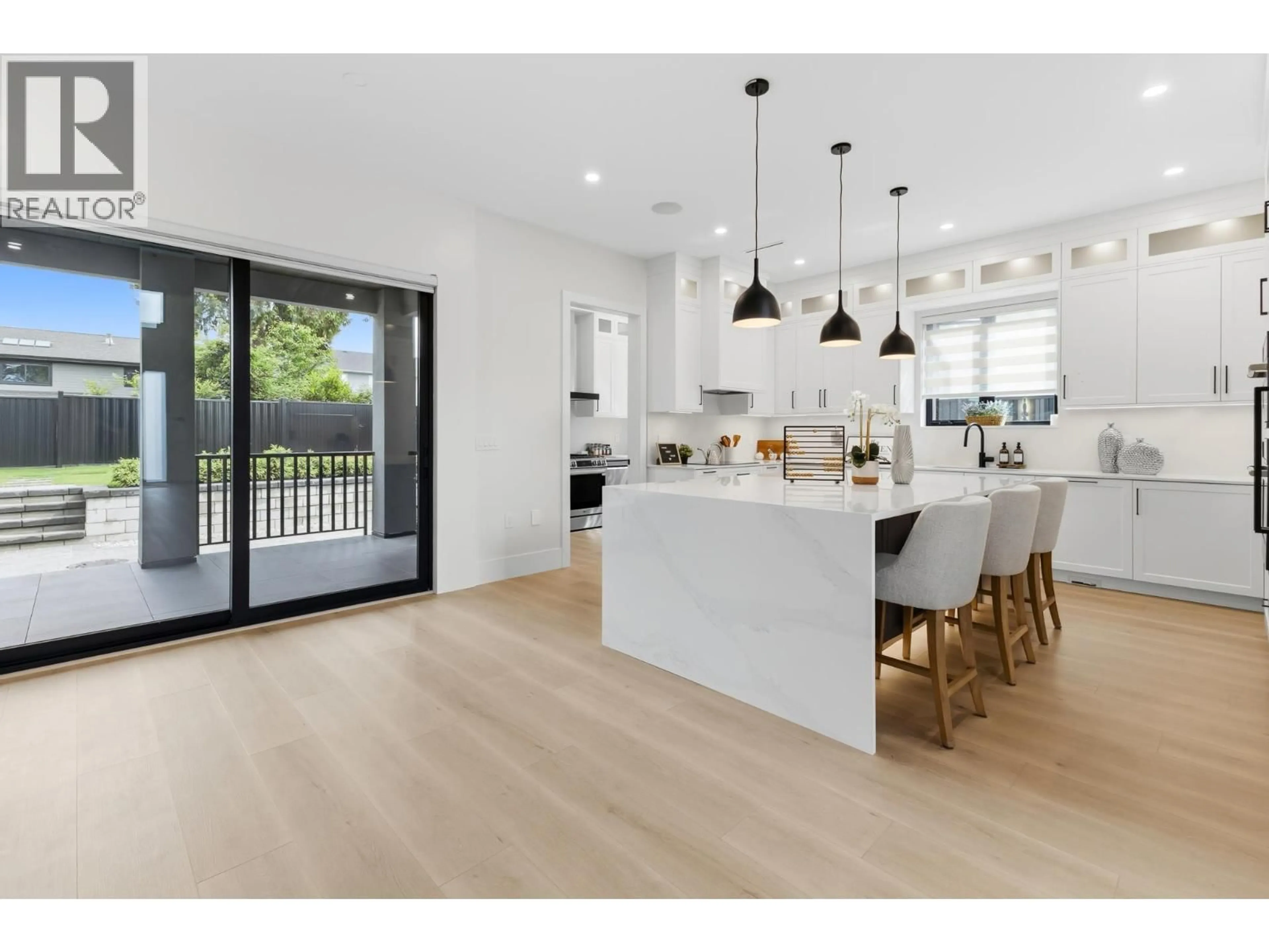 Open concept kitchen, wood/laminate floor for 1575 CORNELL AVENUE, Coquitlam British Columbia V3J3A2