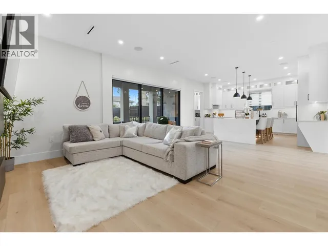 1575 CORNELL AVENUE, Coquitlam 5