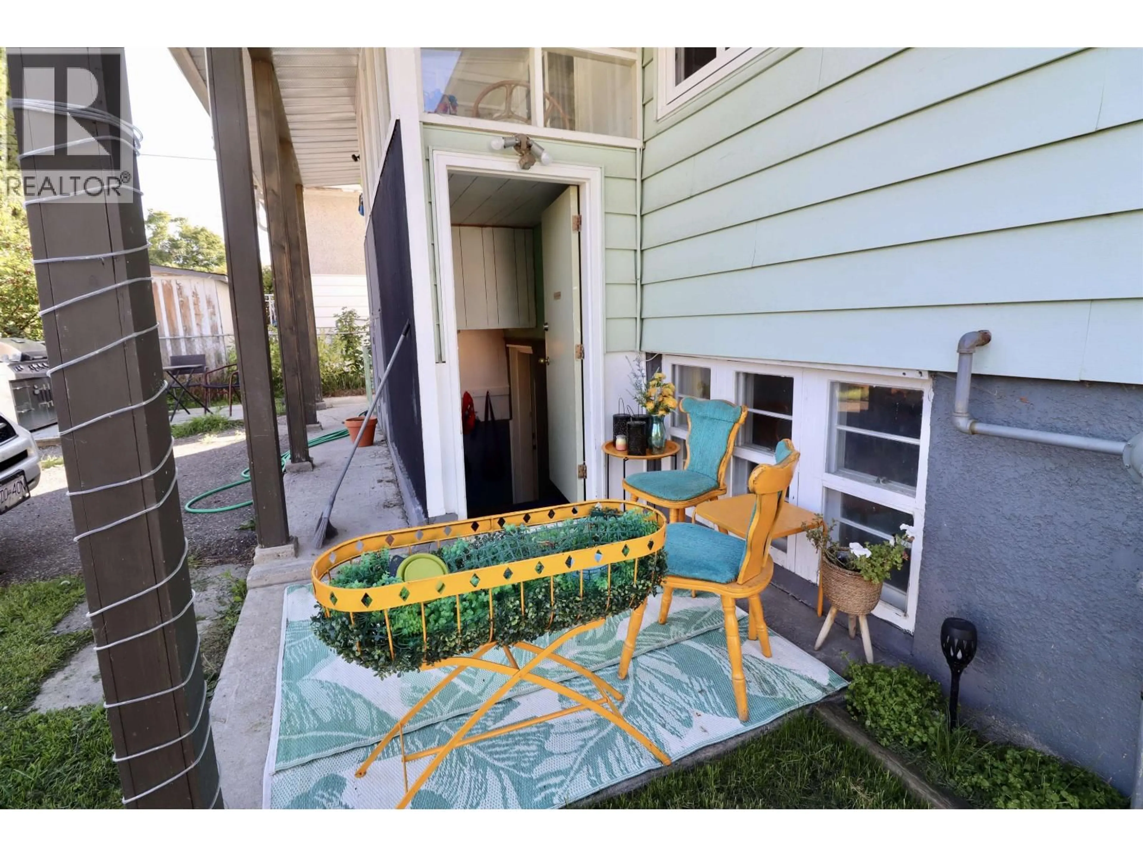 Patio, street for 774 EWERT STREET, Prince George British Columbia V2M2N7