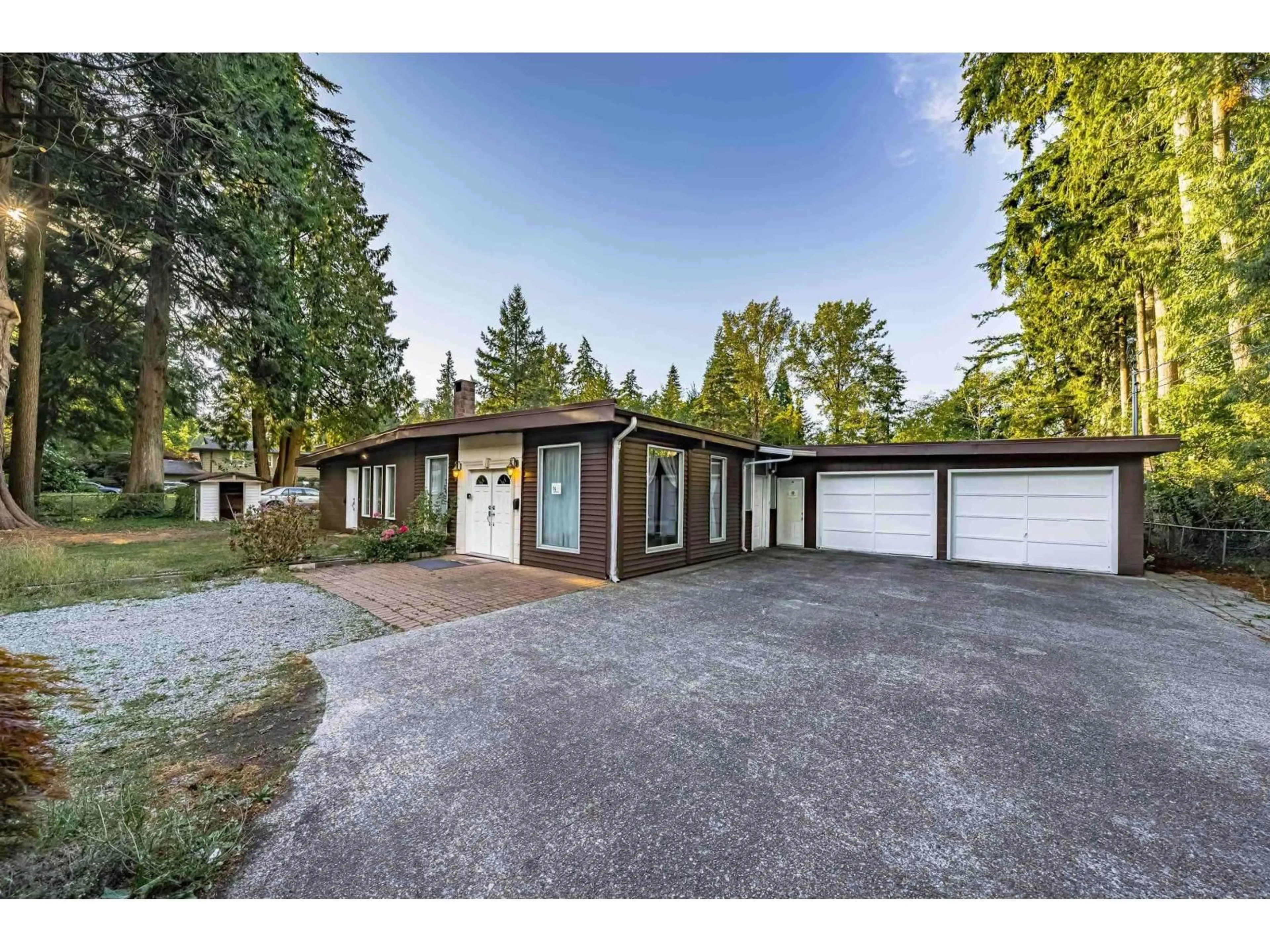 Unknown for 13897 56A AVENUE, Surrey British Columbia V3X2X5