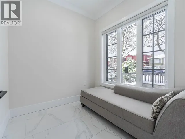 1 - 6358 WINDSOR STREET, Vancouver 3