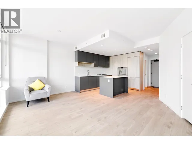 422 - 6808 MINORU BOULEVARD, Richmond 5