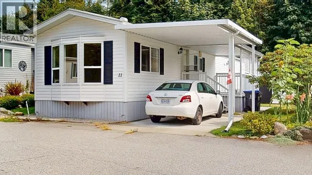11 - 4496 SUNSHINE COAST HIGHWAY HIGHWAY, Sechelt 3